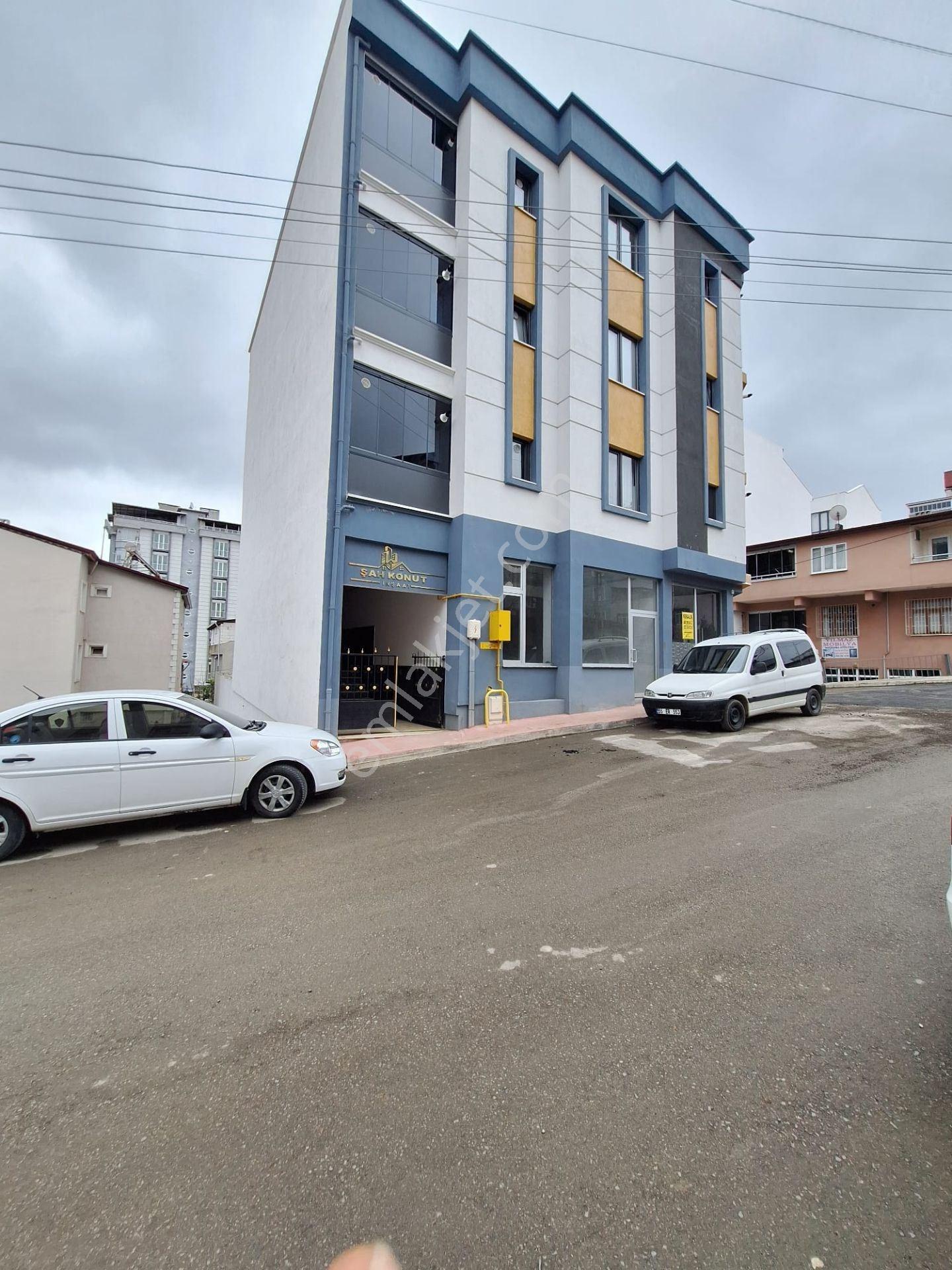 Samsun Kışla Mah. Satılık - Kiralık 190 M² Dev Cadde Dükkan (35 M Cam Cephe) - Görsel 6