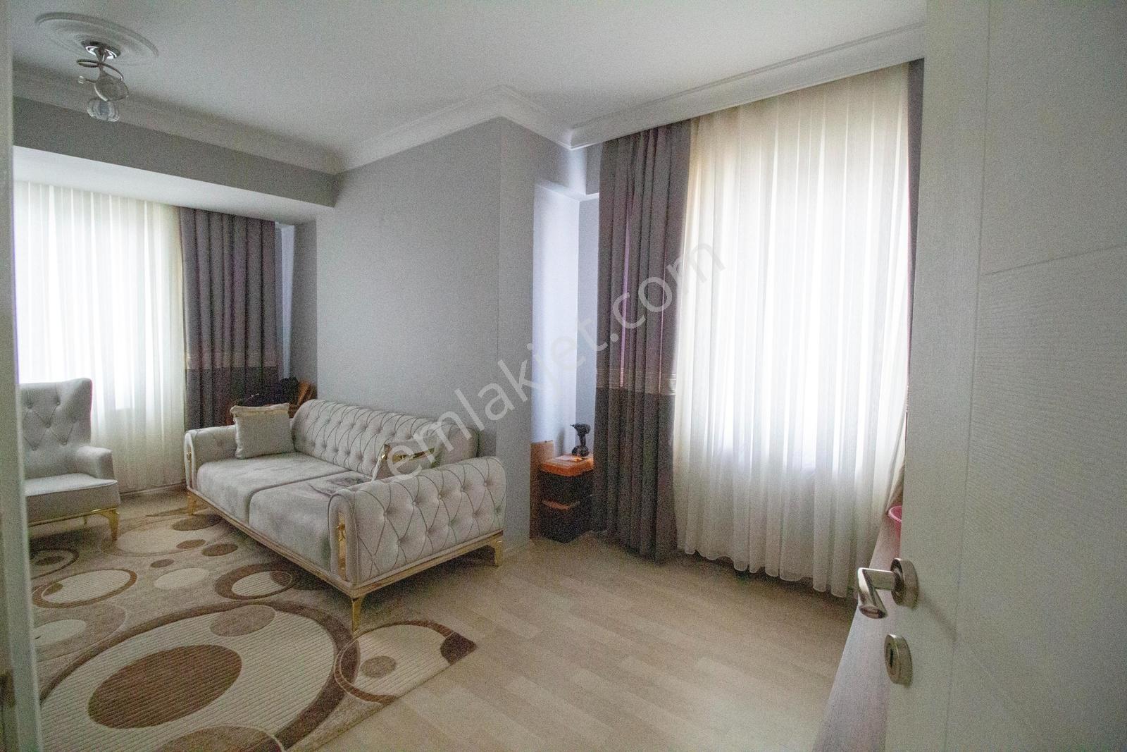 Çalı Site İçerisinde Geniş Kullanım Alanlı 5+1 Dubleks Daire - Görsel 24