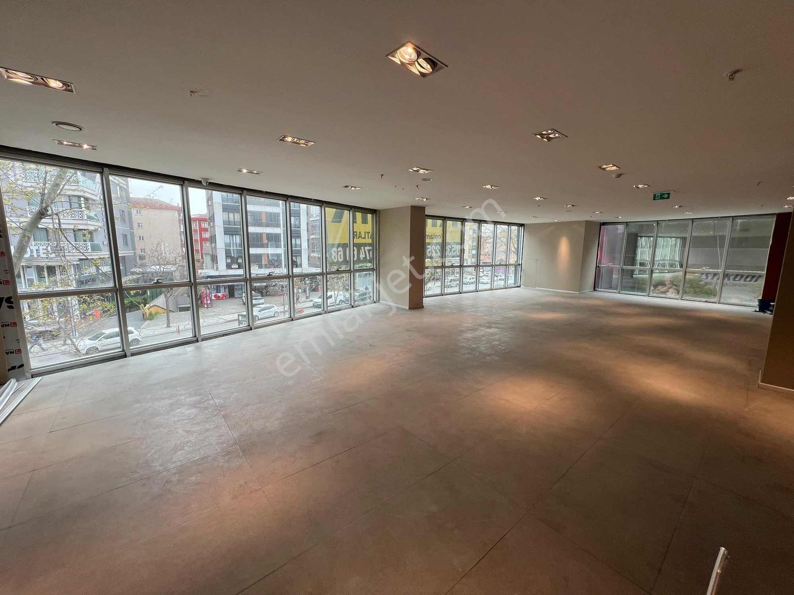 Ataşehir Kayışdağ Cadde Üstü 3 Kat Toplam 1000 M2 Büro&ofis - Görsel 3