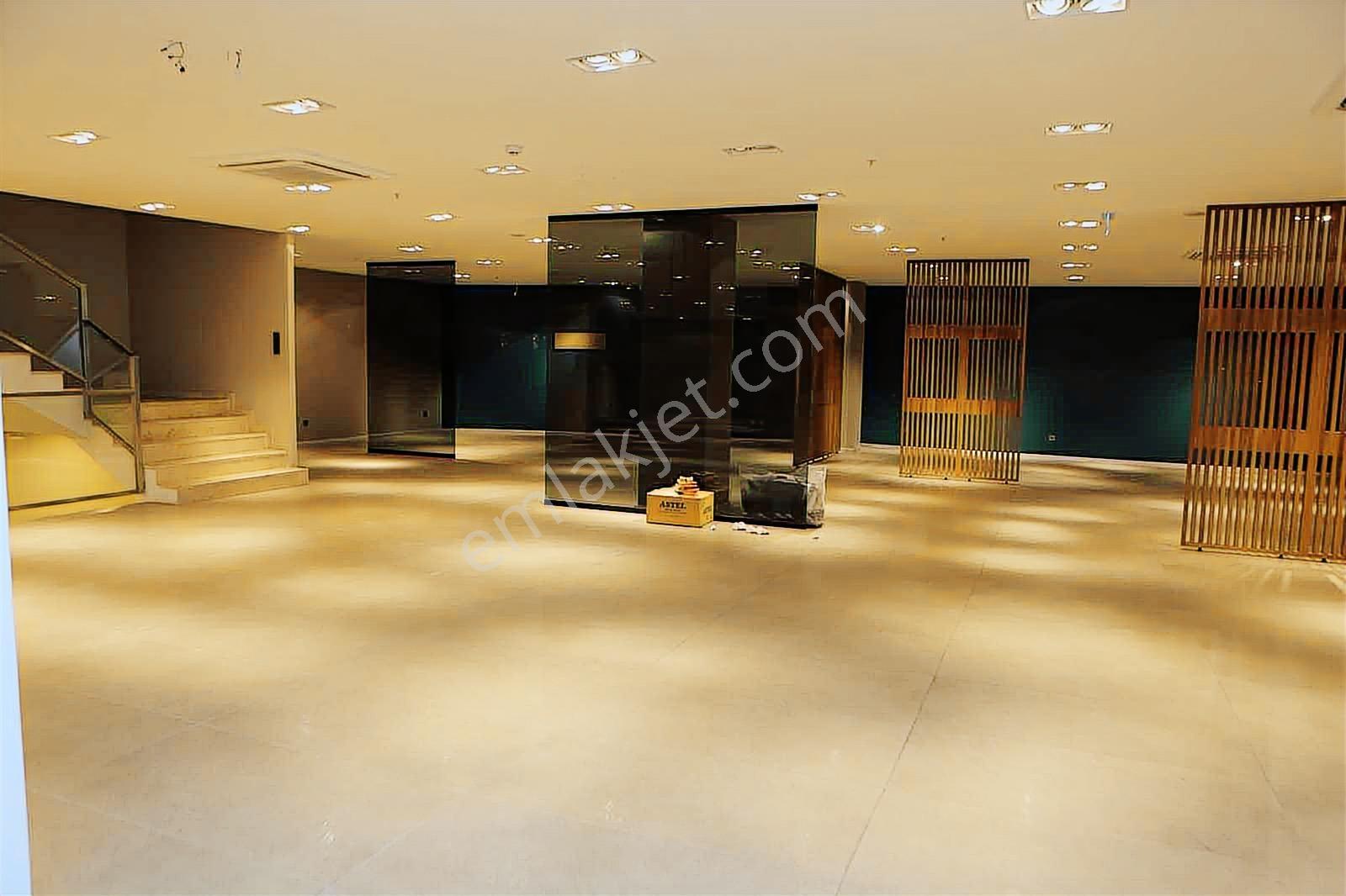 Ataşehir Kayışdağ Cadde Üstü 3 Kat Toplam 1000 M2 Büro&ofis - Görsel 22