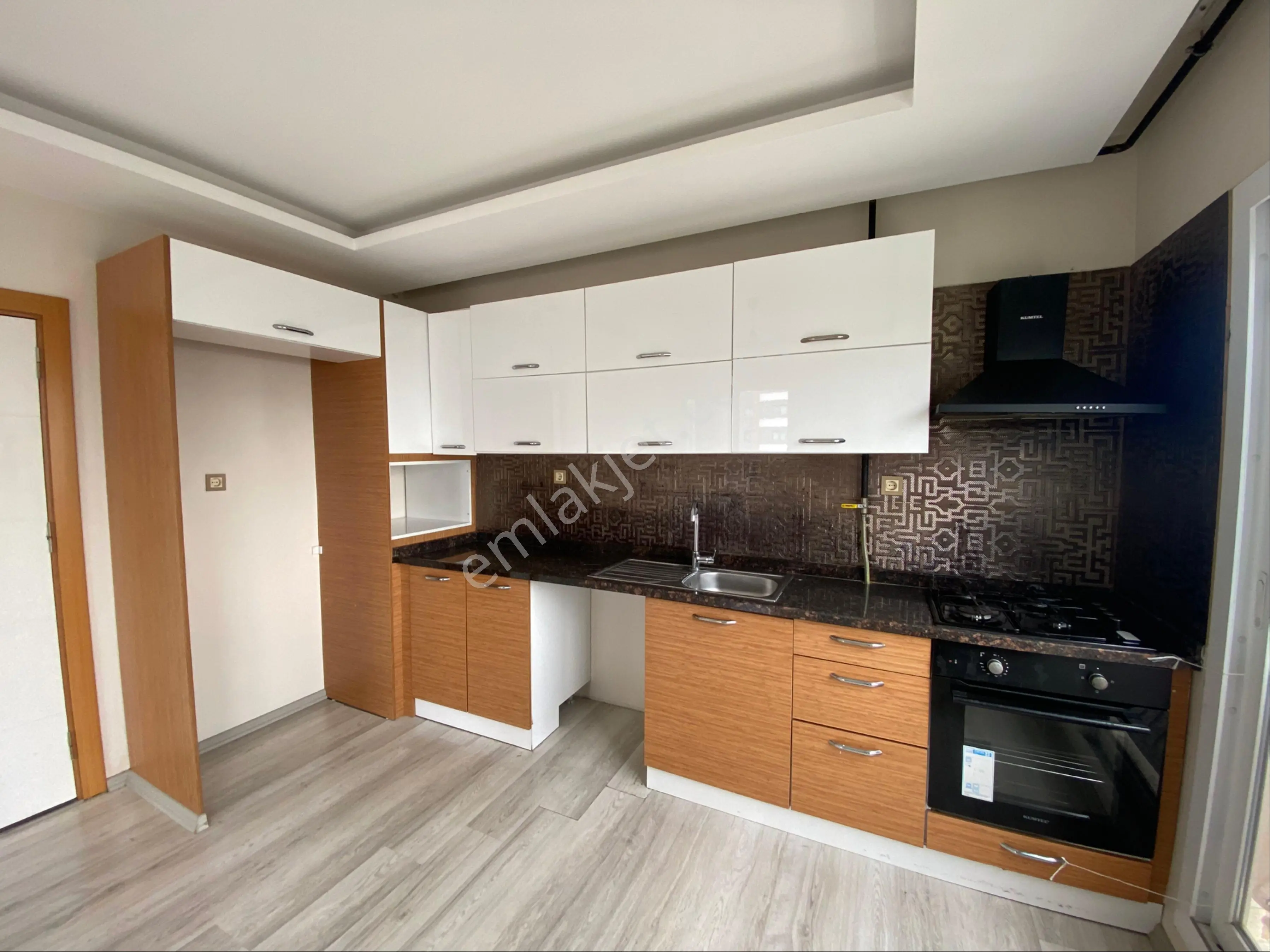 100.yılda 3+1 Açık Mutfak Bulvar Üstünde Kiralık Daire - Görsel 3