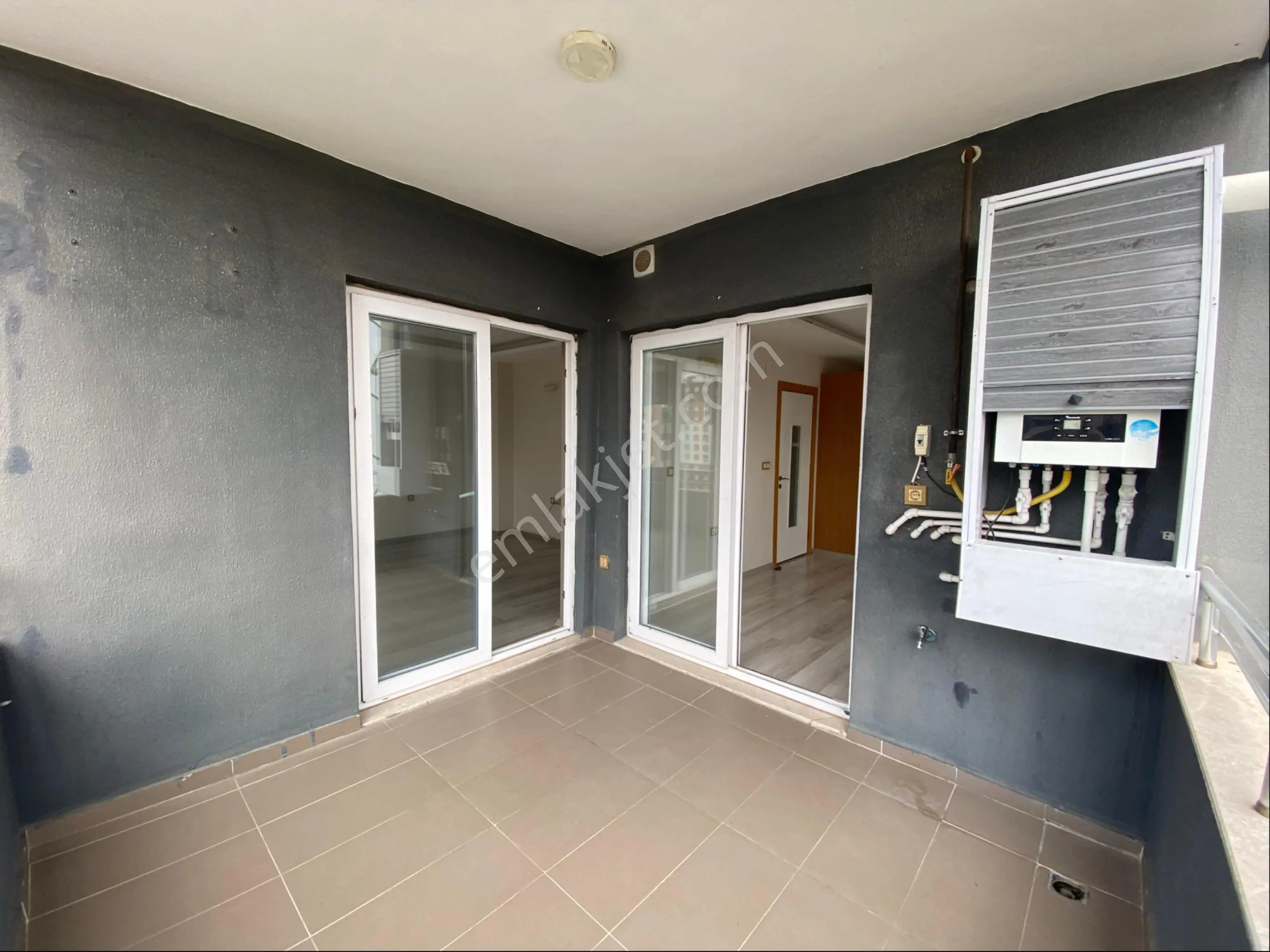 100.yılda 3+1 Açık Mutfak Bulvar Üstünde Kiralık Daire - Görsel 4