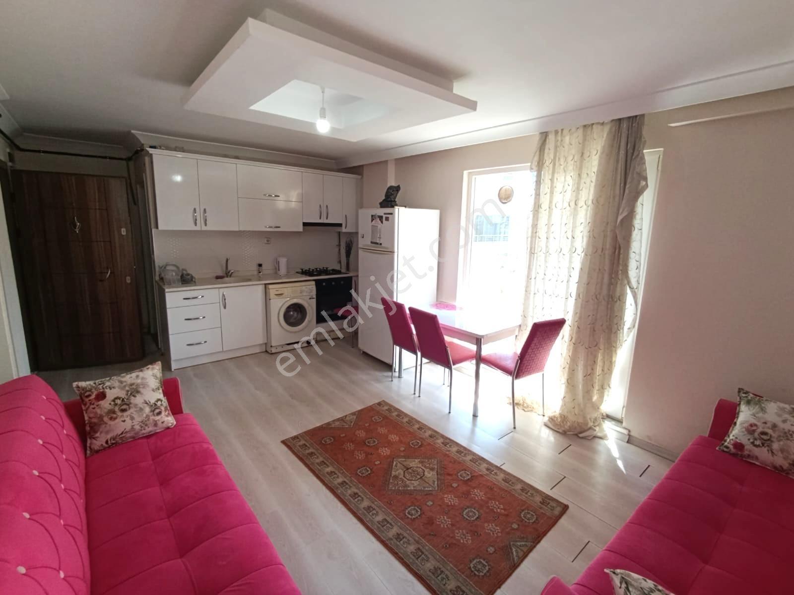 Sütlüce Mah. Eşyalı 1+1 Daire - Görsel 4
