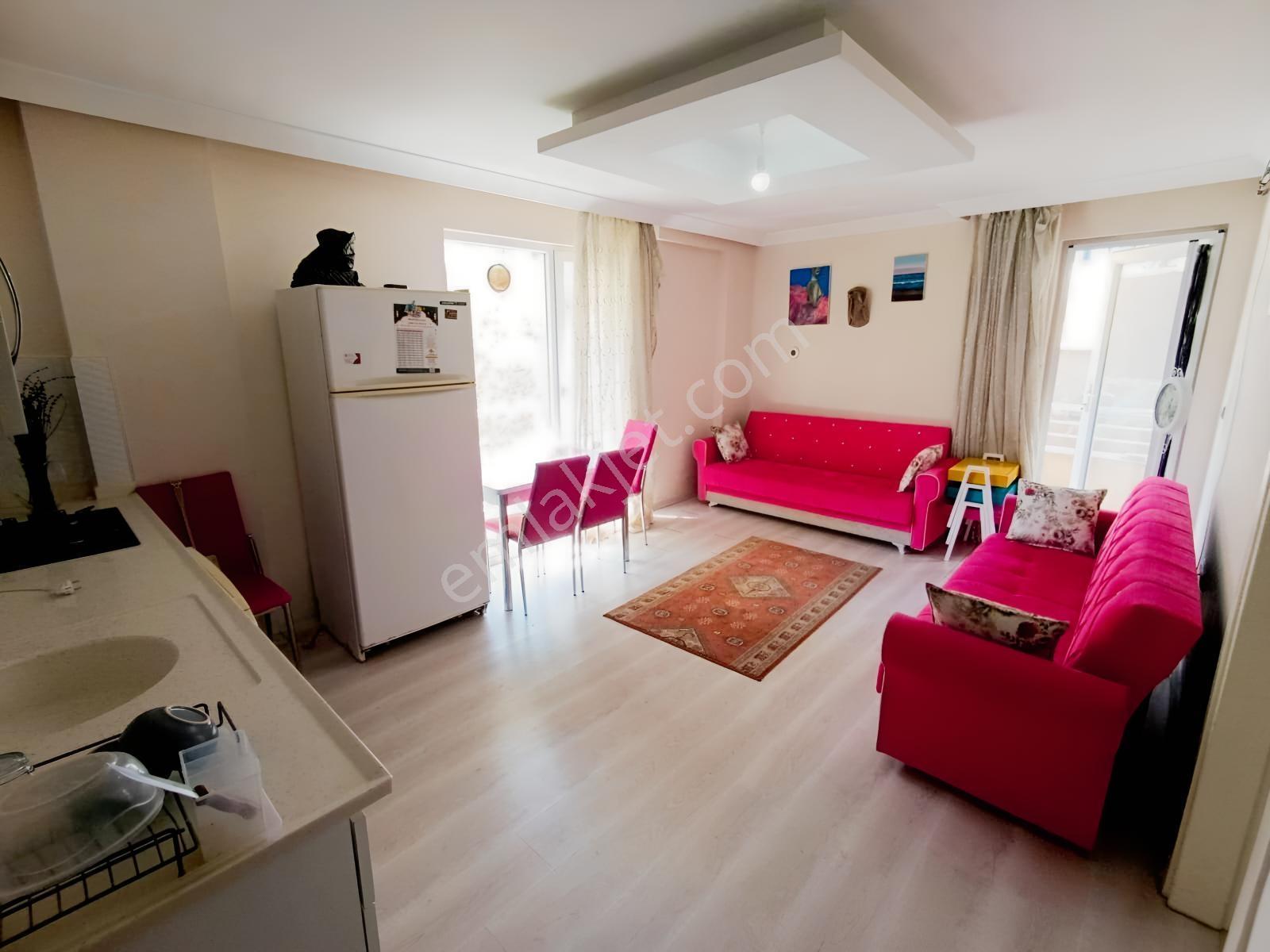 Sütlüce Mah. Eşyalı 1+1 Daire - Görsel 3