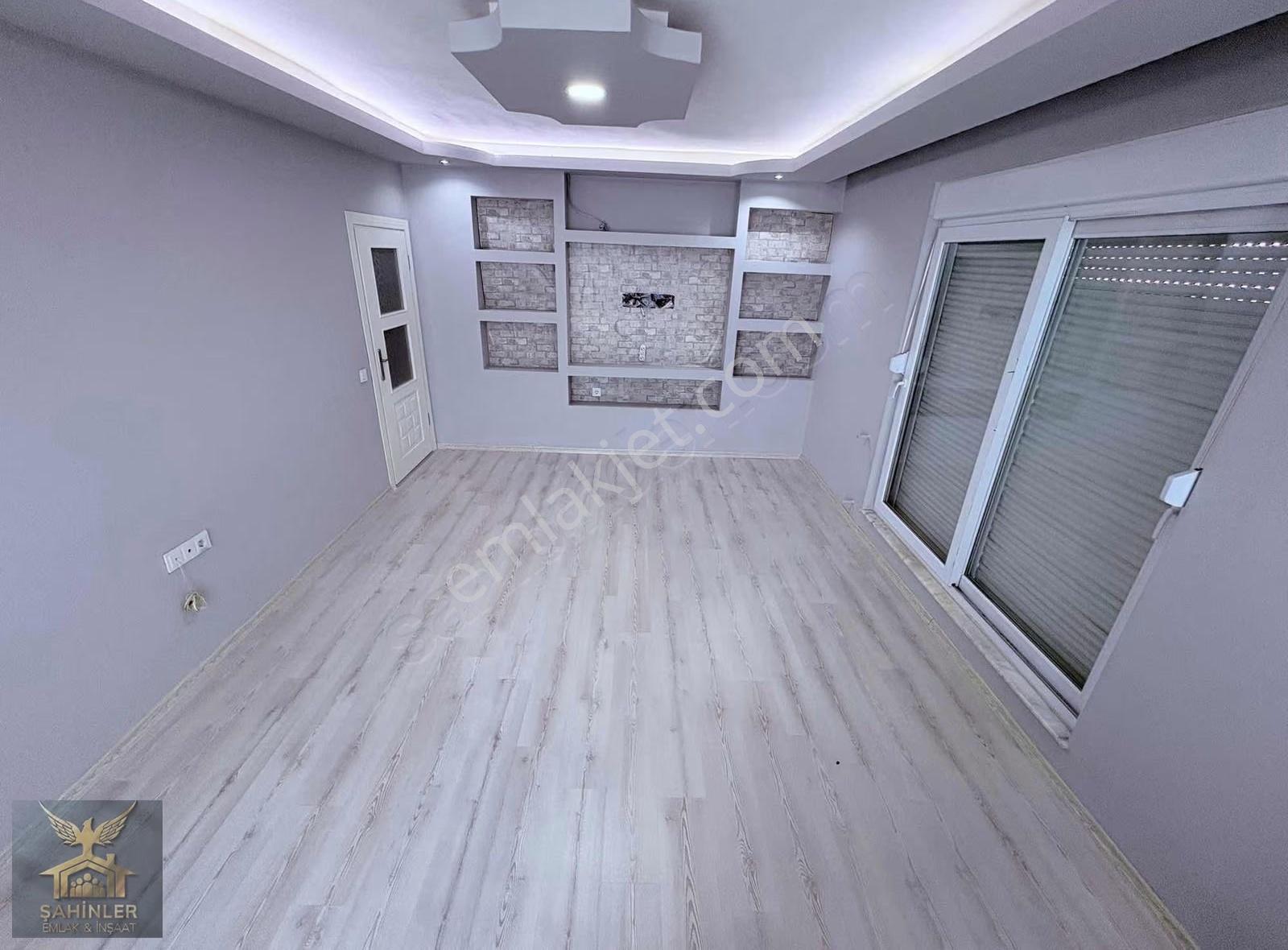 Yüksek Kredili Y.emekde Teraslı 4+1 Dubleks Daire - Görsel 11