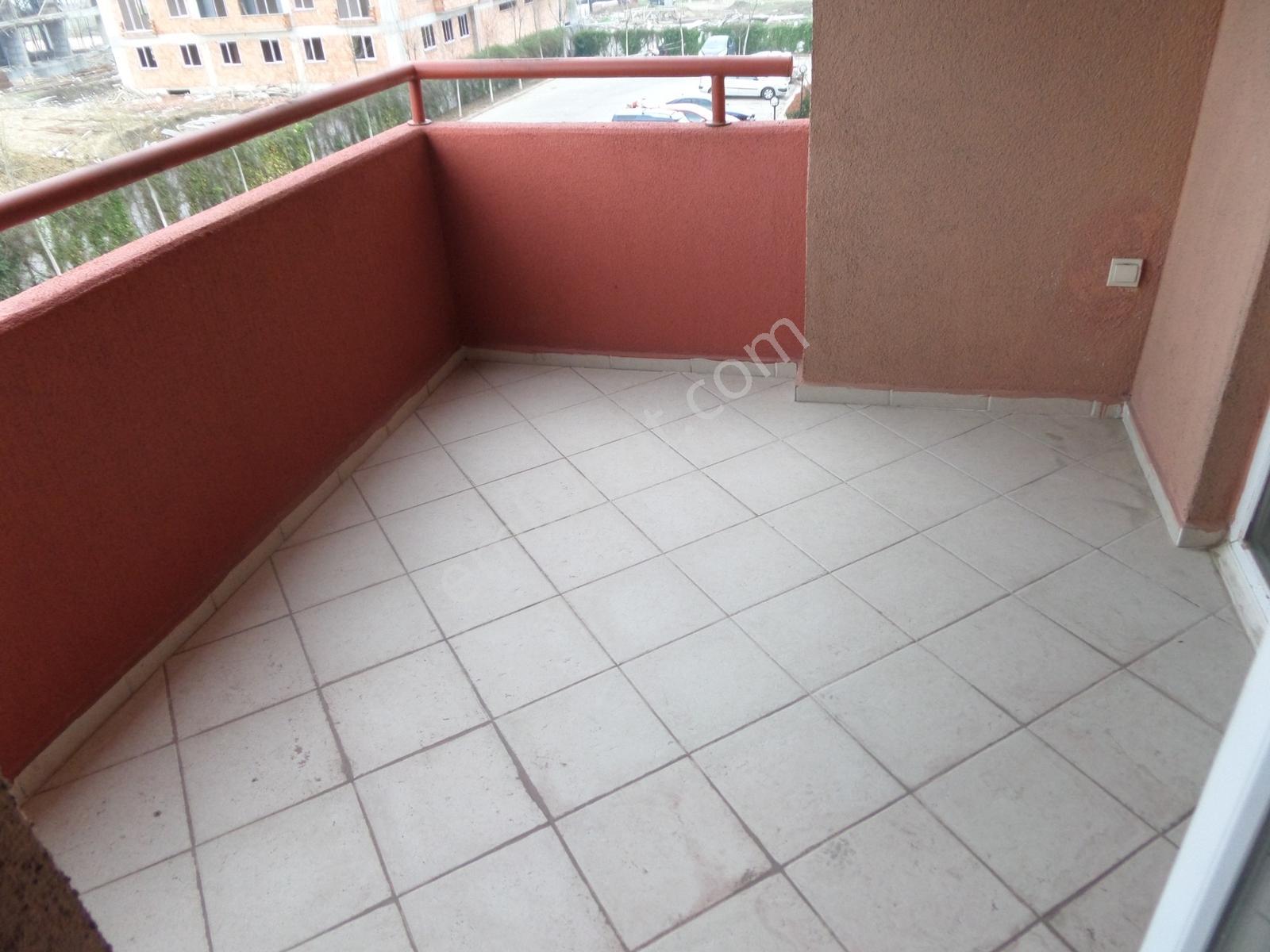 Site İçi Kiralık 3+1 Daire - Görsel 3