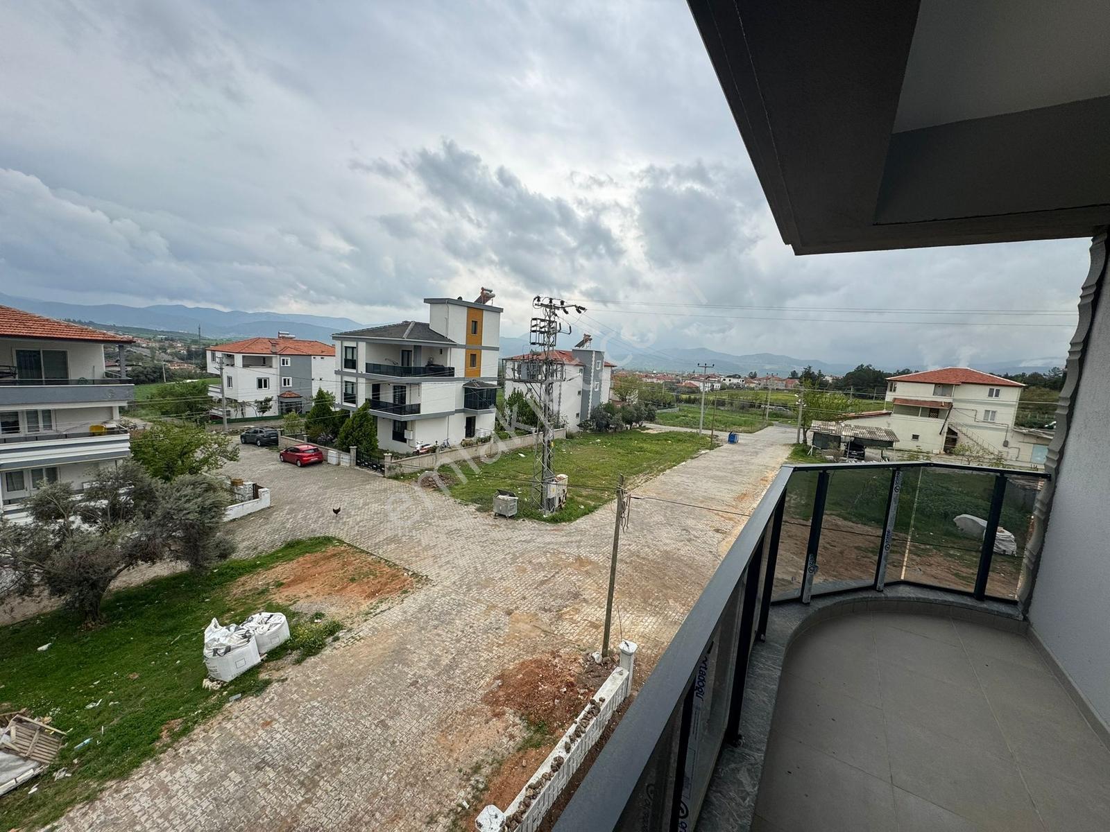 Hacıyakası Kibar Un Değirmeni Karşısı Kiralık Sıfır 2+1 Daire - Görsel 6