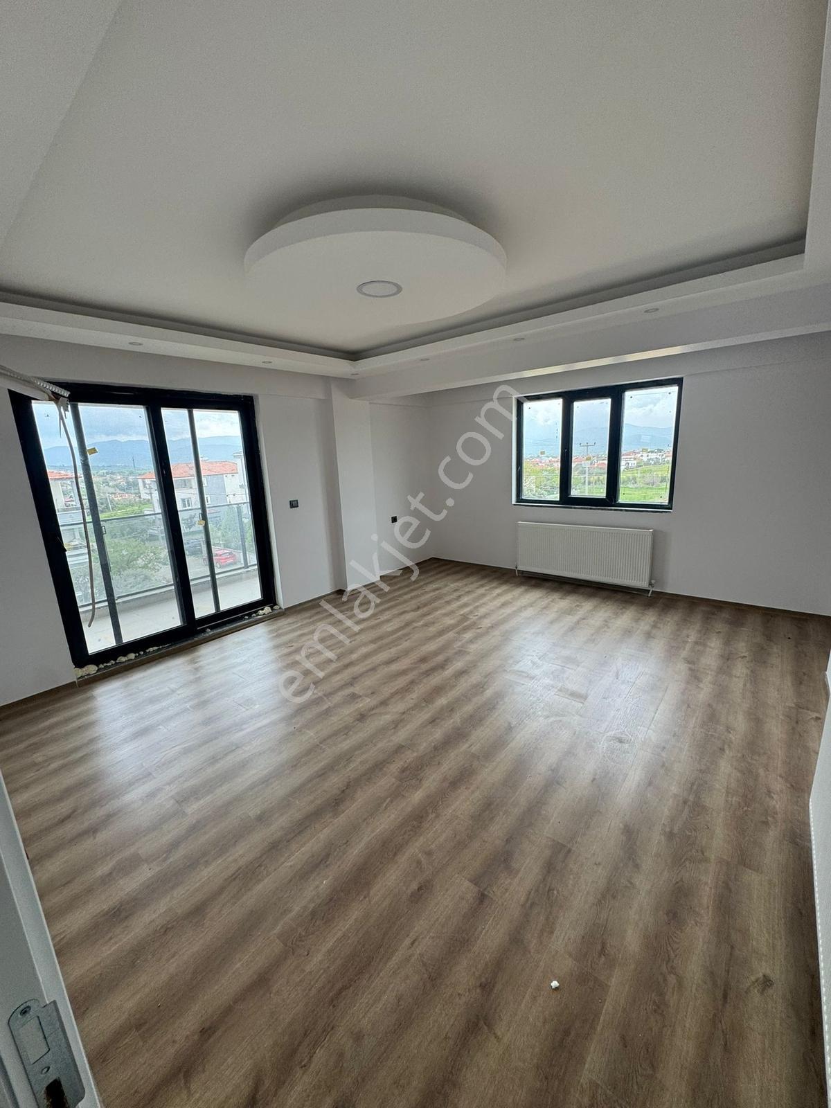 Hacıyakası Kibar Un Değirmeni Karşısı Kiralık Sıfır 2+1 Daire - Görsel 21