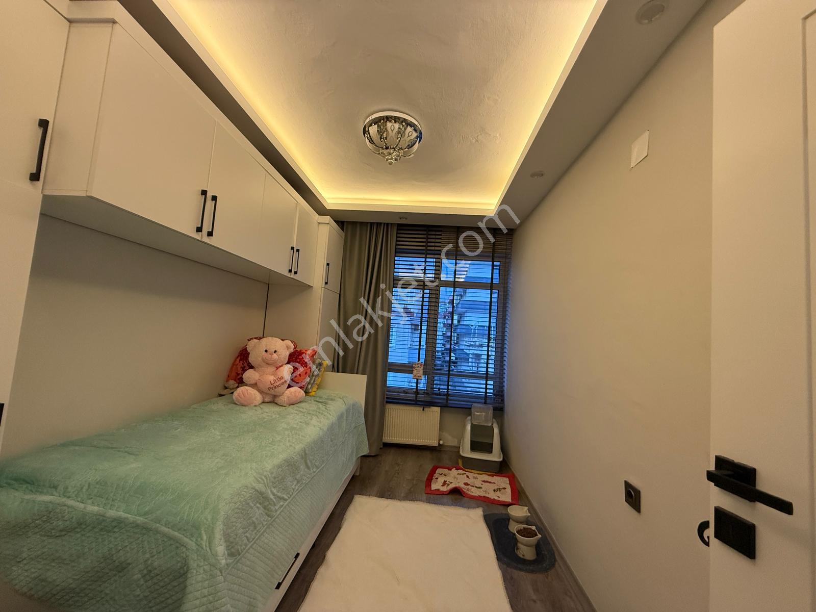Şehrin Merkezinde İçi Lüks Yapılı 2+1 Satılık Daire - Görsel 32