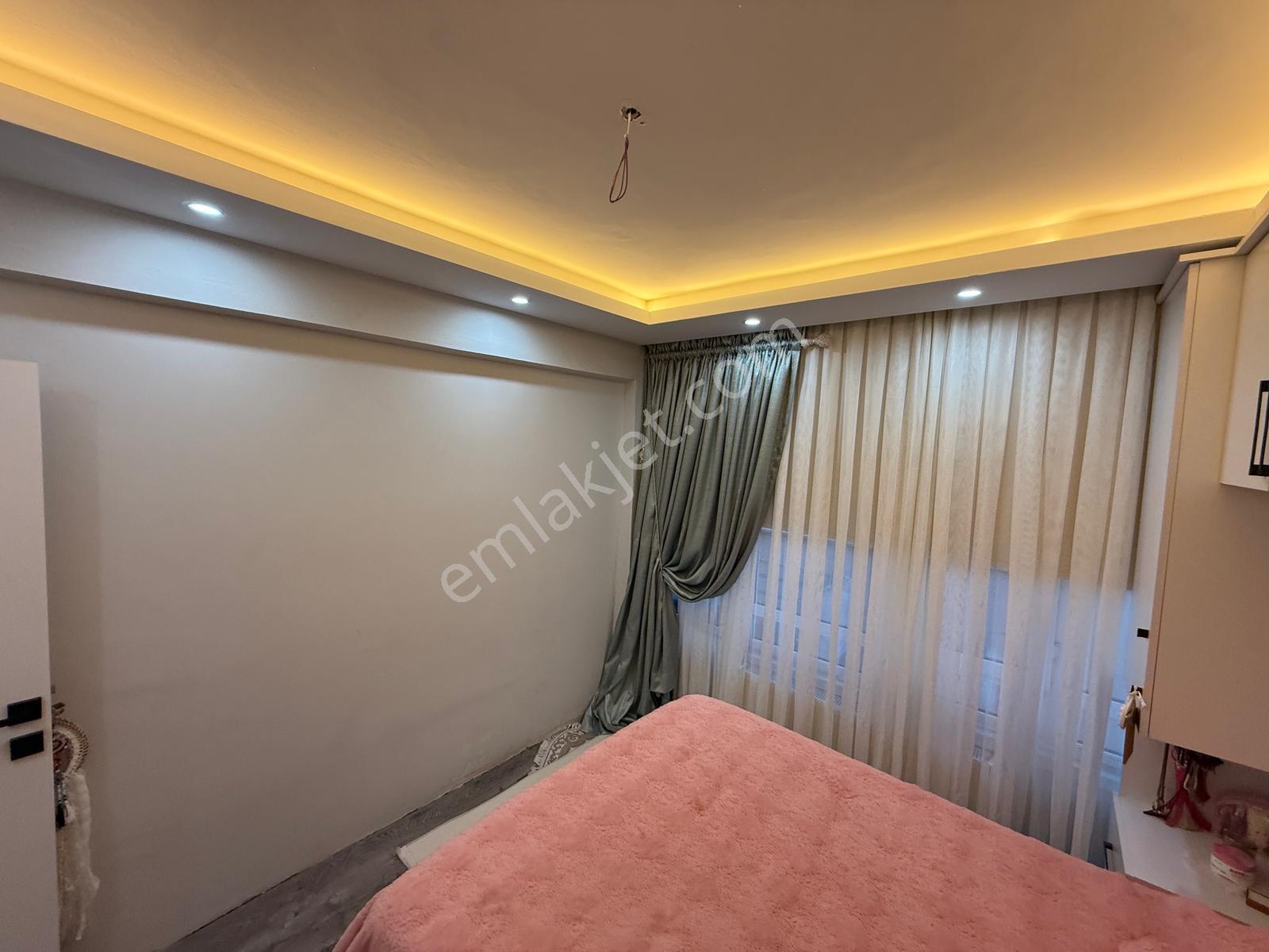 Şehrin Merkezinde İçi Lüks Yapılı 2+1 Satılık Daire - Görsel 18