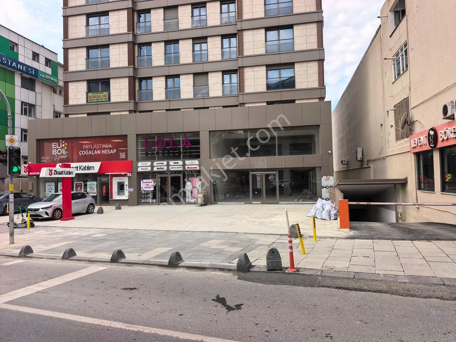 Üsküdar Caddesi Üzeri Net 425 M² Geniş Cepheli Kiralık Dükkan - Görsel 2