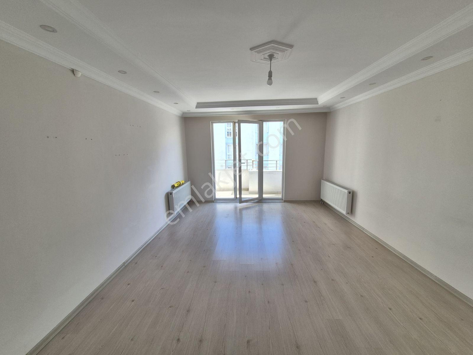 Bulvar Emlak'tan Merkezi Konumda Kiralık 2+1 Daire - Görsel 13