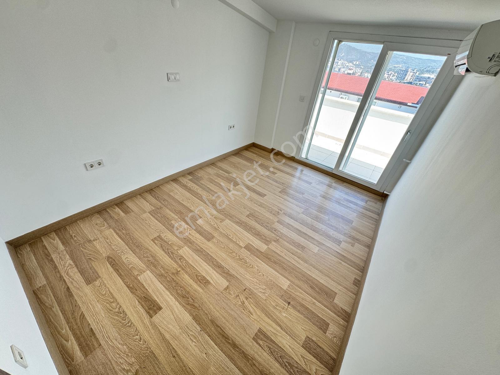 Kuşadası'nda Deniz Manzaralı 4+1 Full Teraslı Özel Satılık Daire - Görsel 20