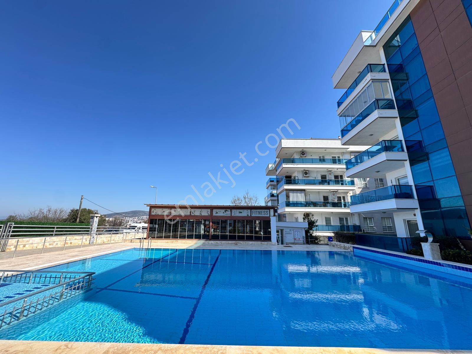 Kuşadası'nda Deniz Manzaralı 4+1 Full Teraslı Özel Satılık Daire - Görsel 5