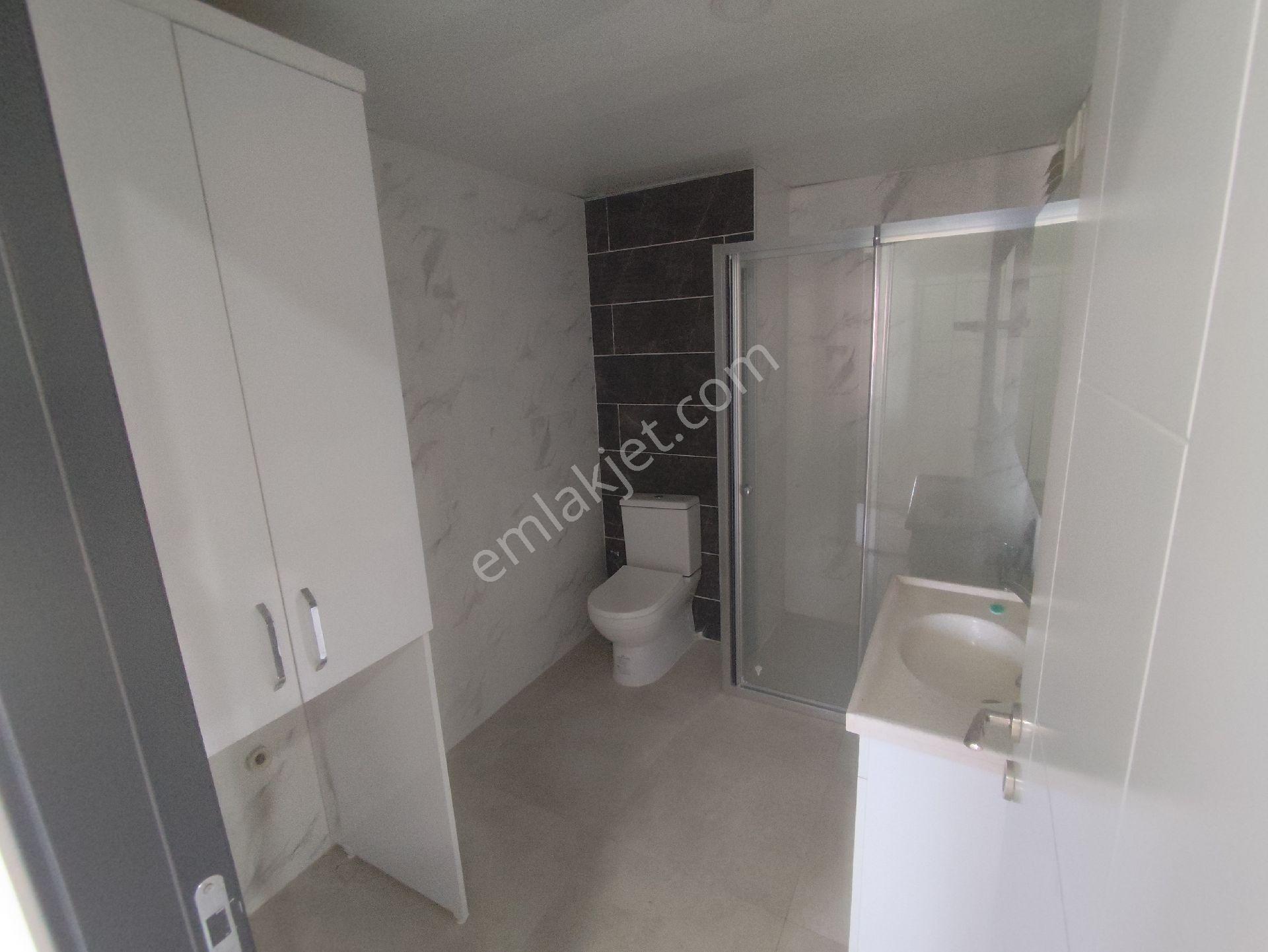 Atıcı'dan Güzel Konumda Kiralık Geniş 3+1 Kombili - Görsel 19