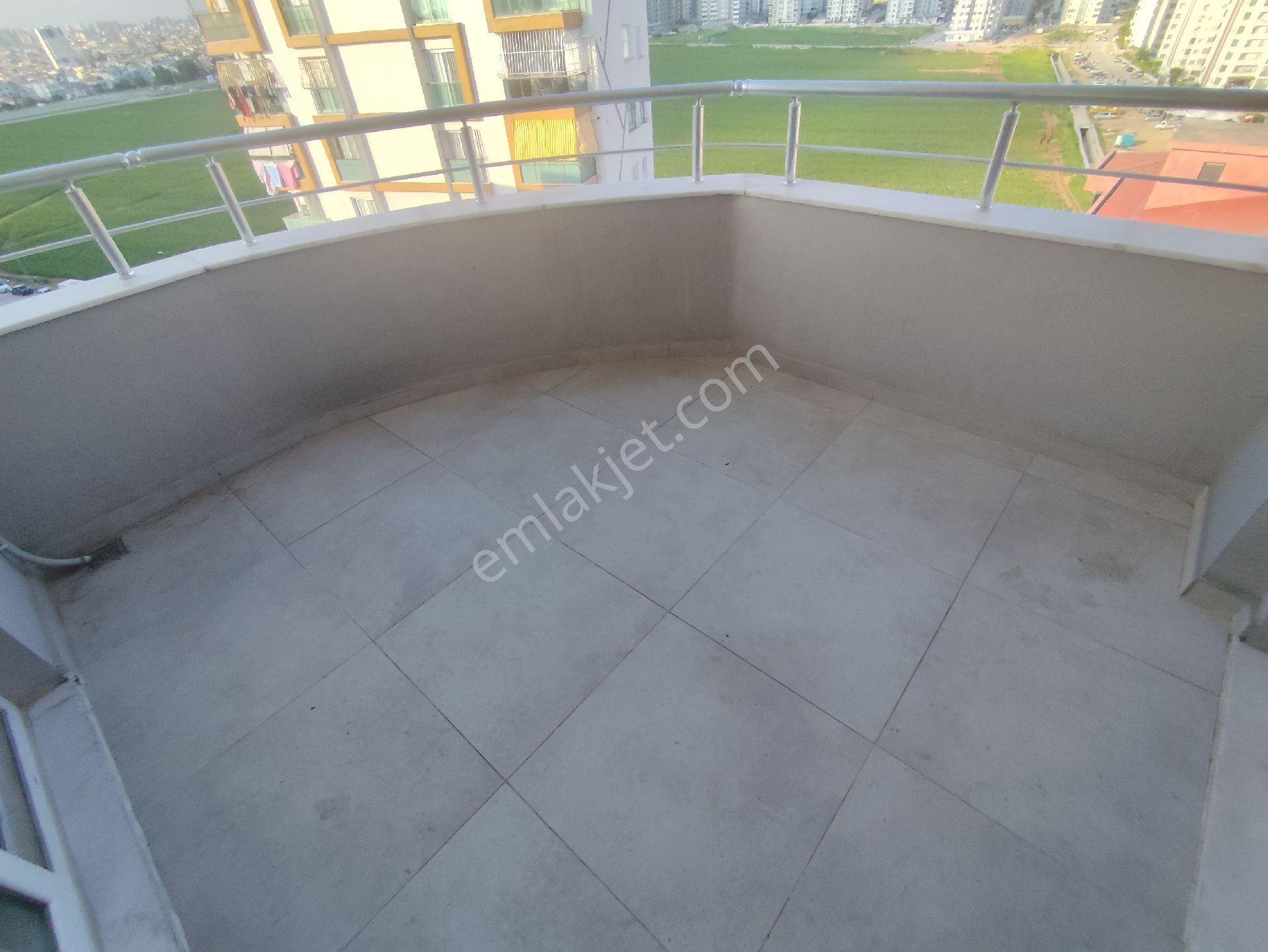 Atıcı'dan Güzel Konumda Kiralık Geniş 3+1 Kombili - Görsel 13