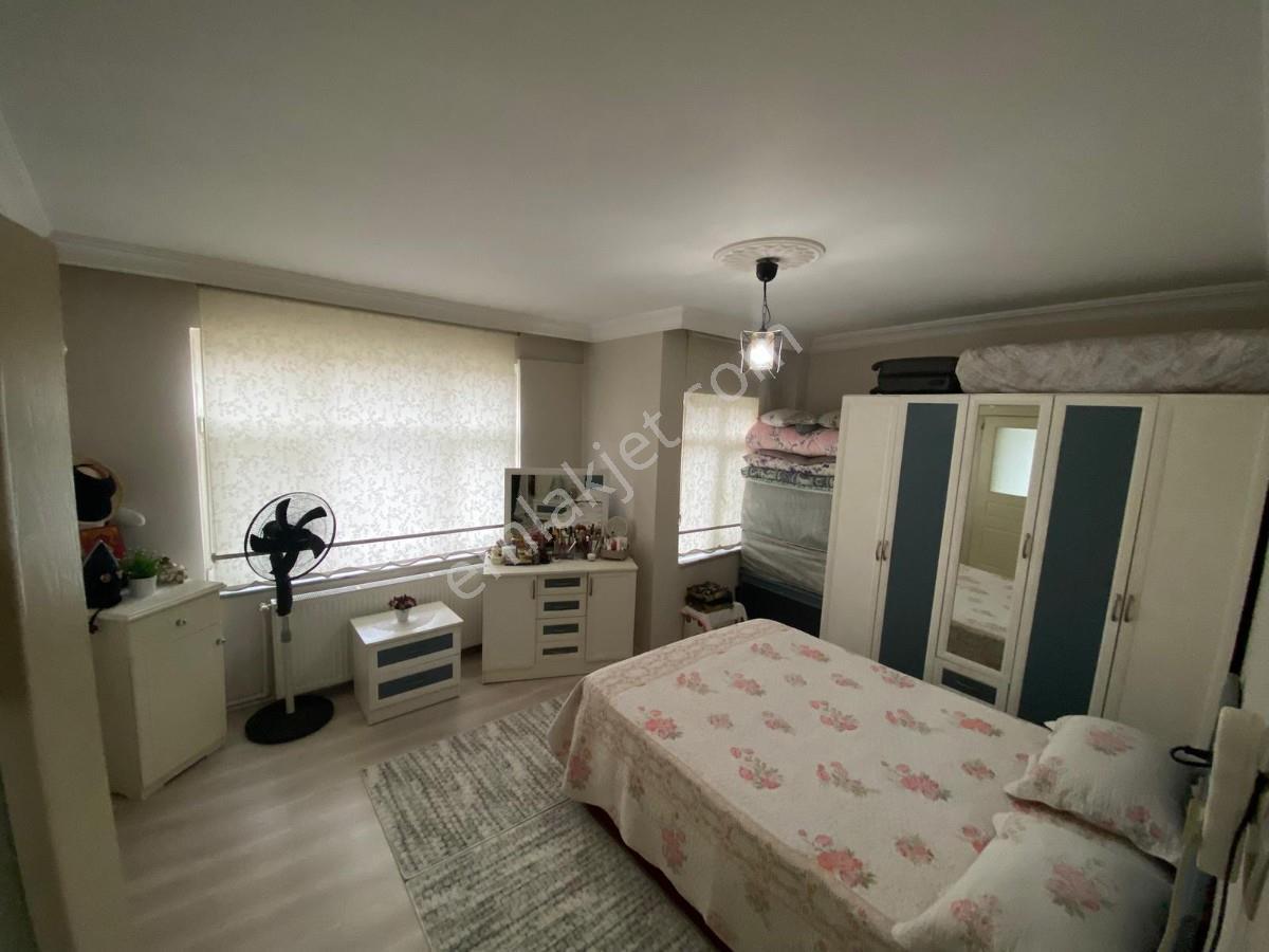 Çark Caddesi Yakınında Tadilatı Yapılmış Satılık 3+1 Daire - Görsel 20