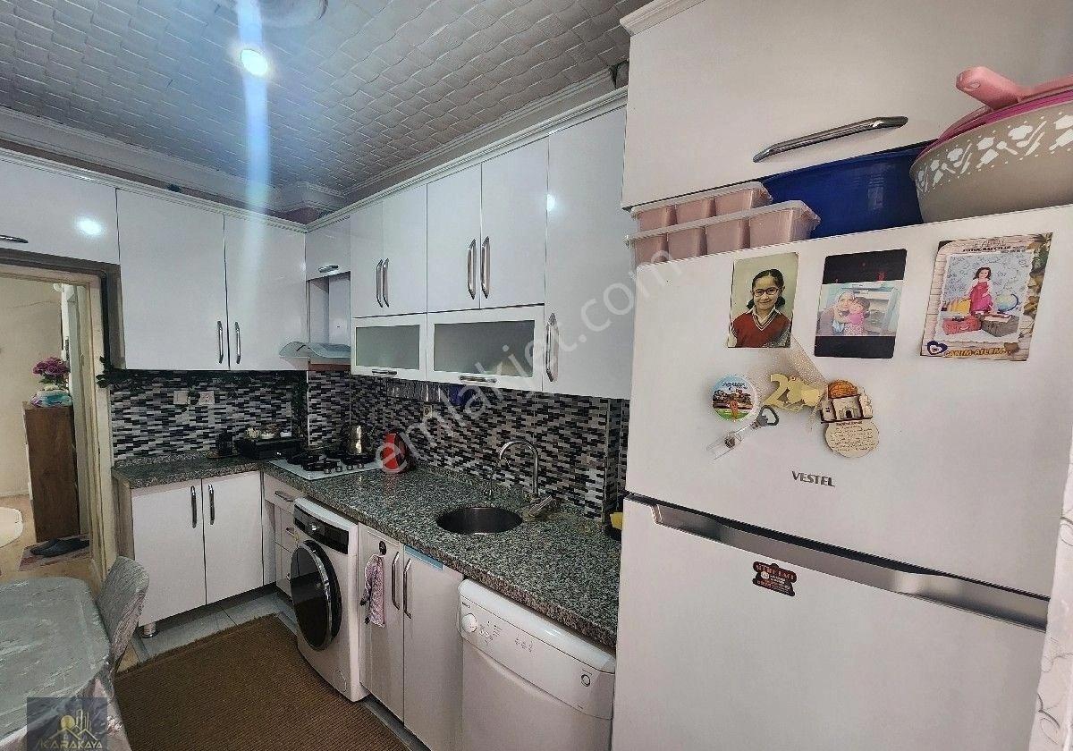 Karakaya Emlak'tan Zafer'de Orta Kat Daire - Görsel 2