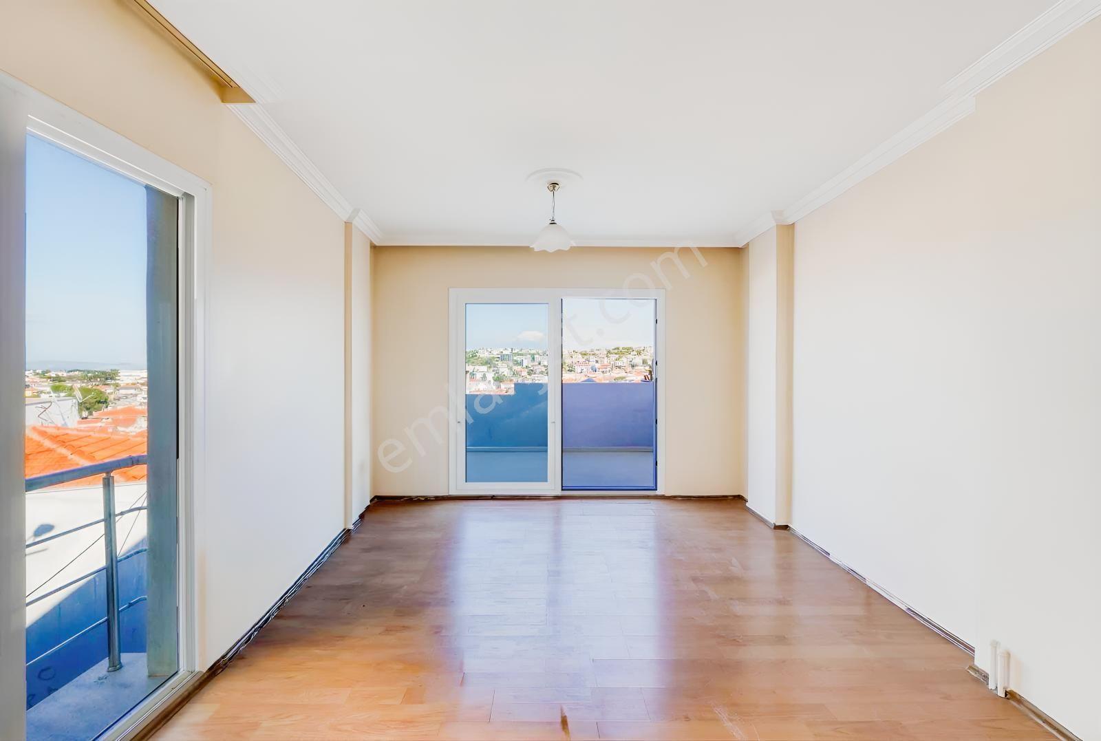 Çeşme Marina Manzaralı 2+1 Eşyasız | Aylık Ödemeli - Görsel 17