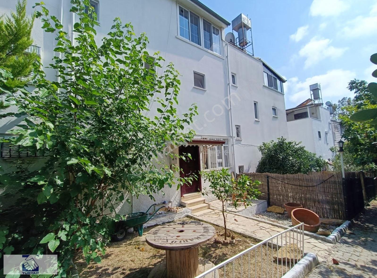 Sorgunda 2+2 Geniş Triblex Villa - Görsel 11
