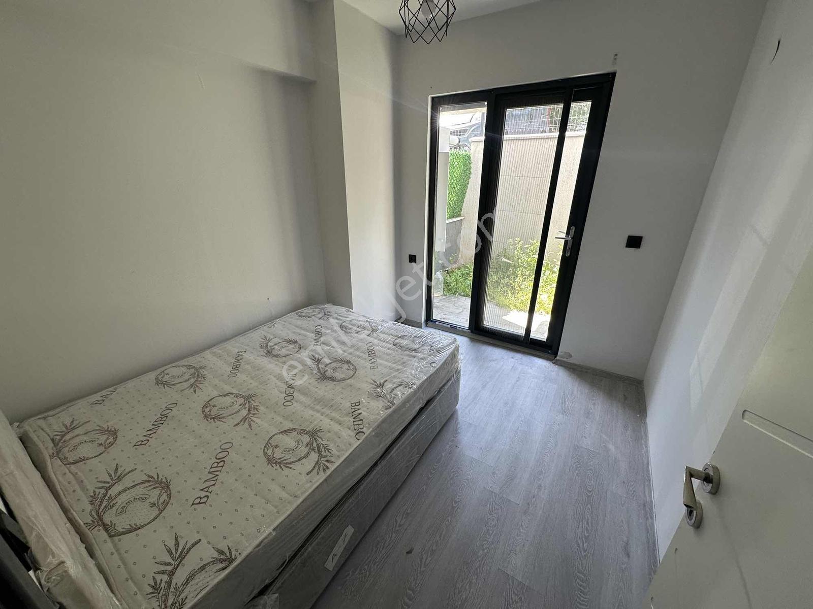Güvenlikli Sitede 2+1 Ayrı Mutfaklı Bahçe Kullanımlı Dubleks - Görsel 14