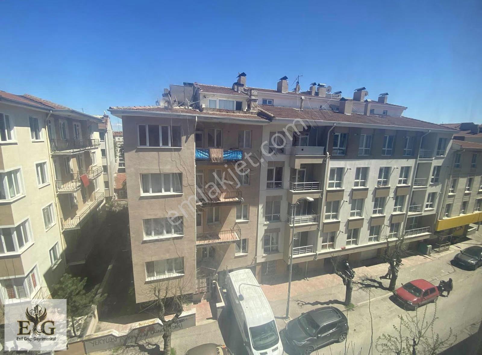 Bağlar'da Kısmi Eşyalı Kiralık 1+1 Daire - Görsel 18