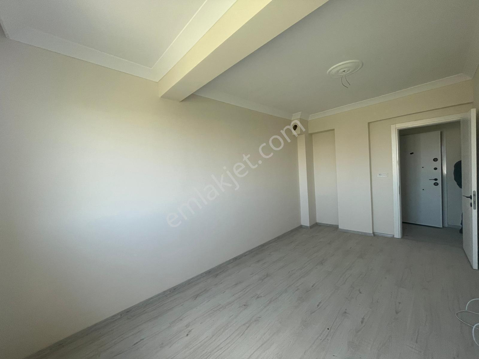 Efendi Mah. 90 M² 2+1 Arakat Daire - Görsel 17