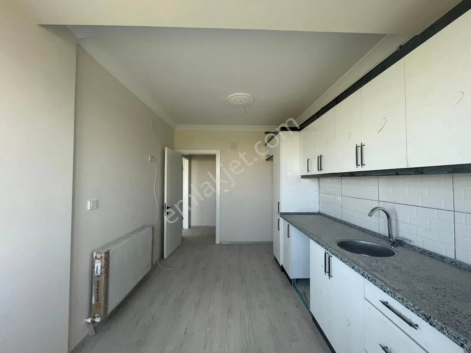 Efendi Mah. 90 M² 2+1 Arakat Daire - Görsel 2