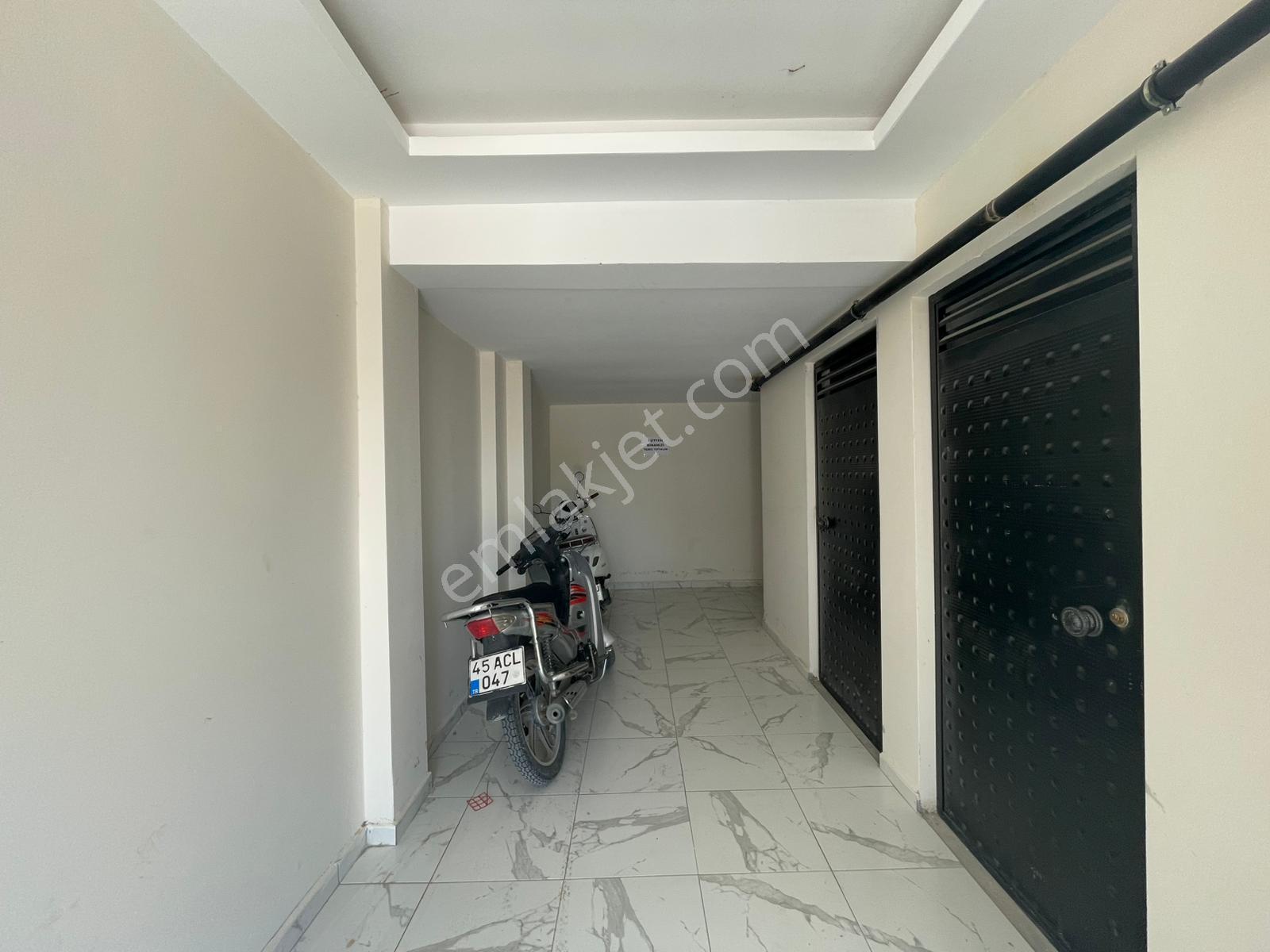Efendi Mah. 90 M² 2+1 Arakat Daire - Görsel 31