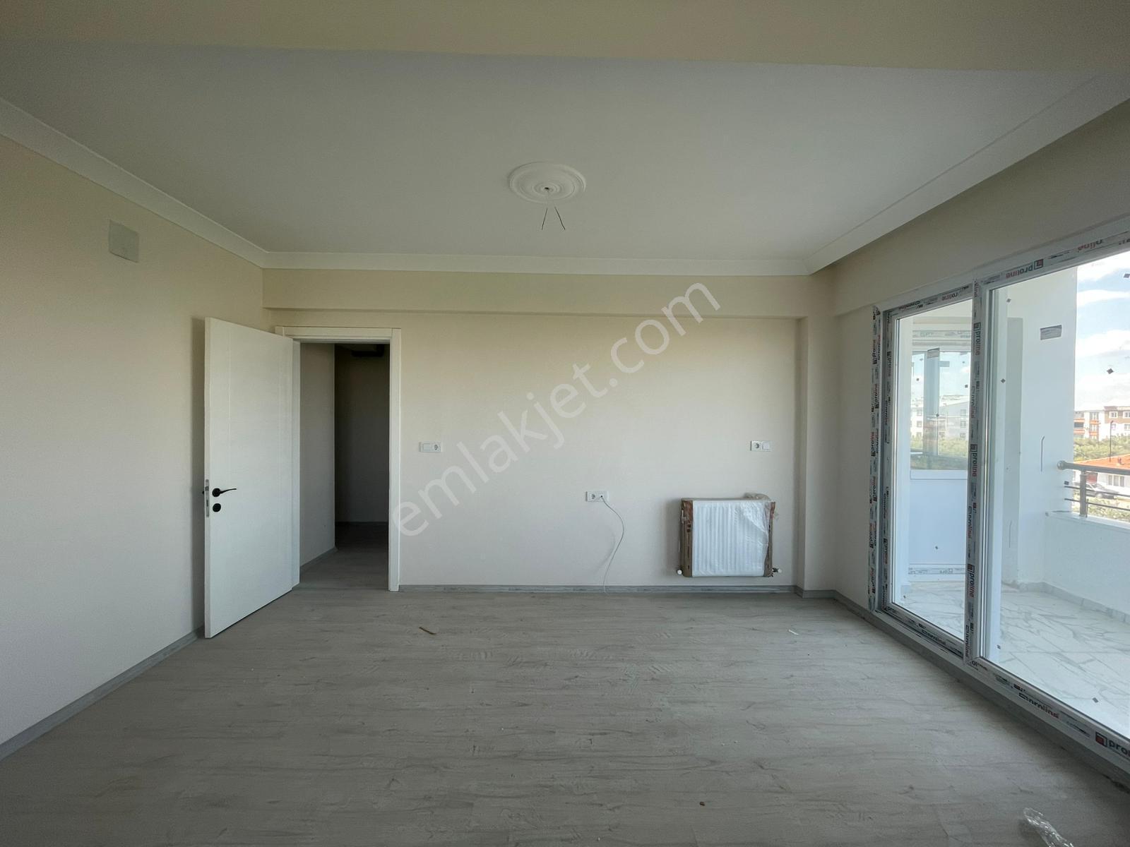 Efendi Mah. 90 M² 2+1 Arakat Daire - Görsel 6