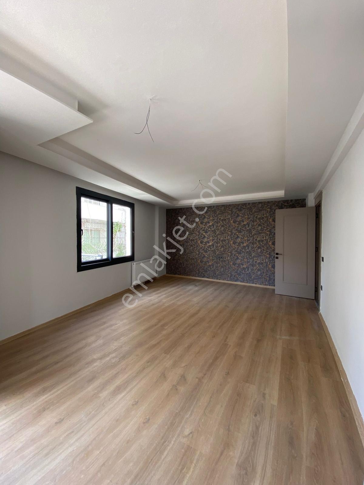 Tüzün'den Aydınlıkevler'de 3+1 Satılık Daire - Görsel 3