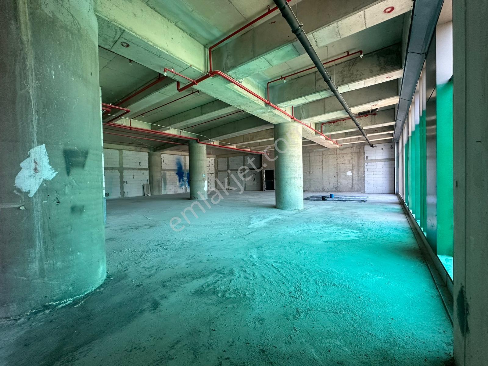 Piazza Ofis'de 478 M2 Kdv Avantajlı Premium Kiralık Ofis - Görsel 23