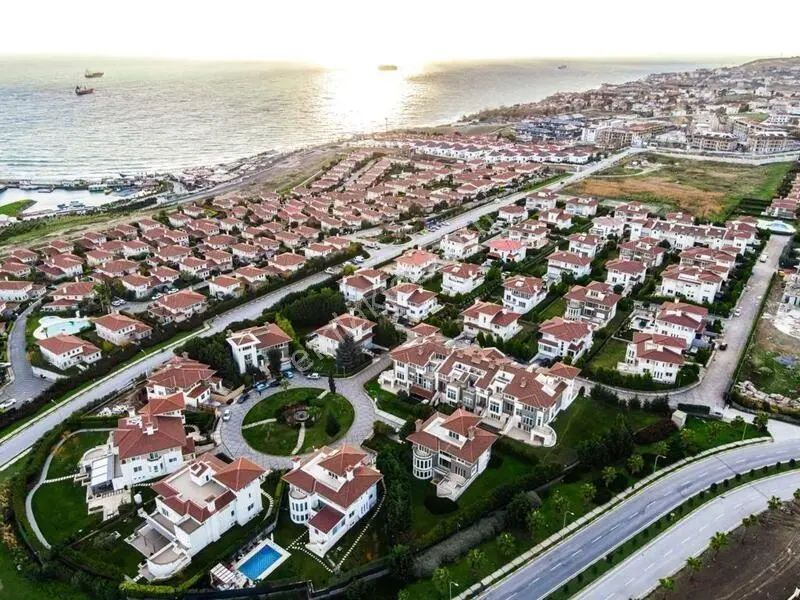 Fırsat Deniz İstanbul Kalyon Evleri Satılık Müstakil 9+2 Villa