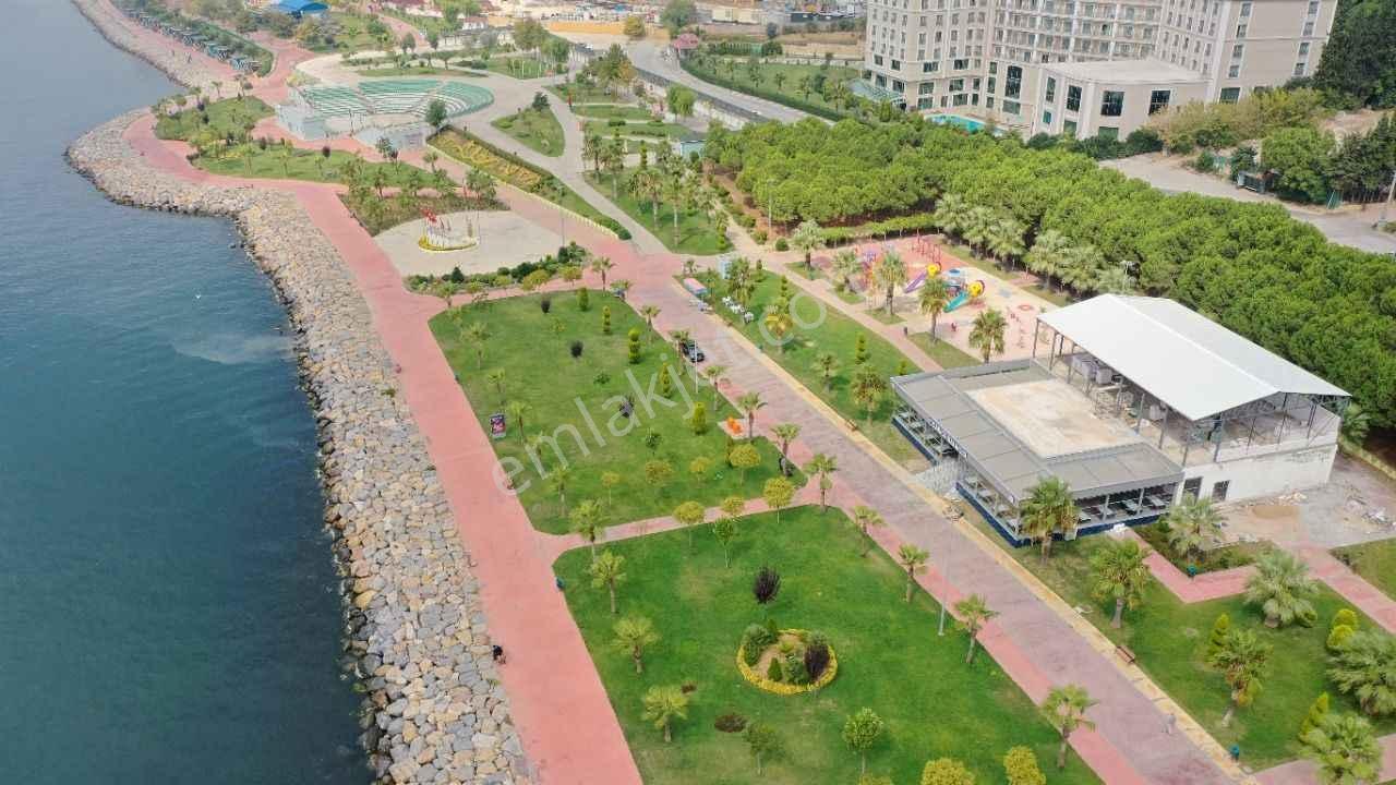 Sahile Yakın Site İçerisinde Asansörlü Balkonlu 3+1 Arakat Daire - Görsel 2