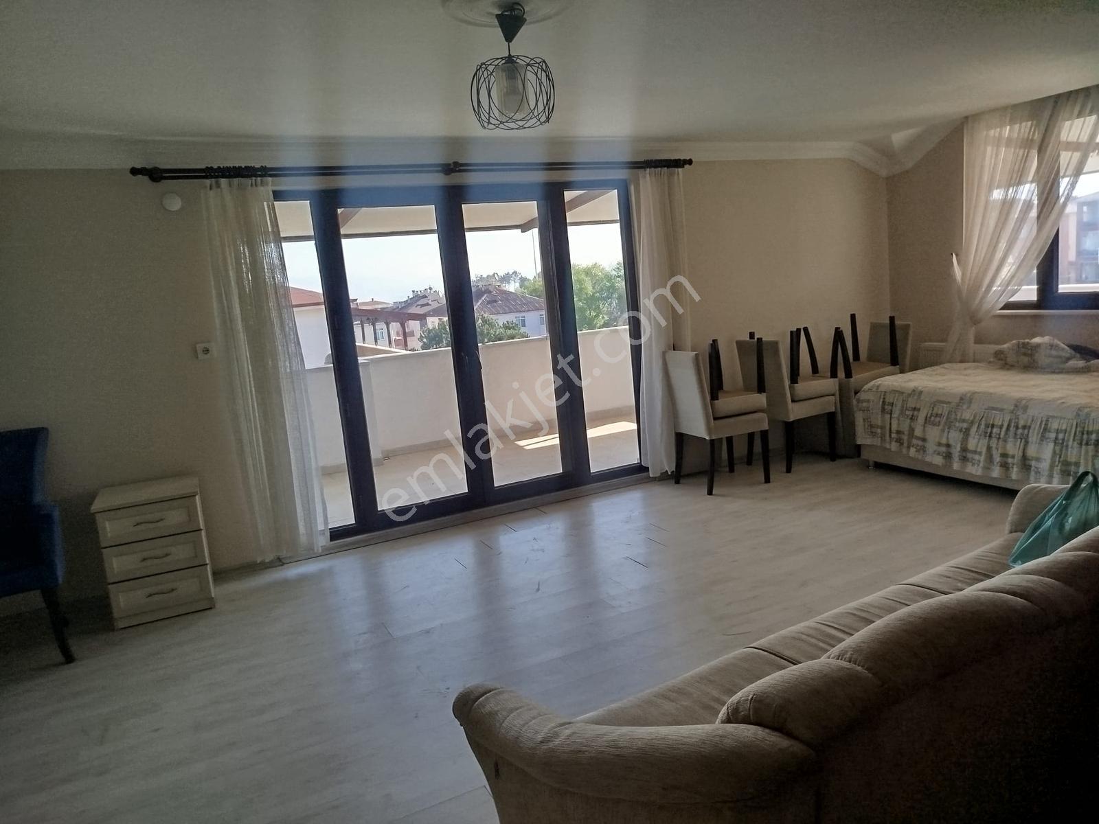 Remax Natural'den Değirmendere'de Kiralık 4+1 Dubleks Daire - Görsel 28