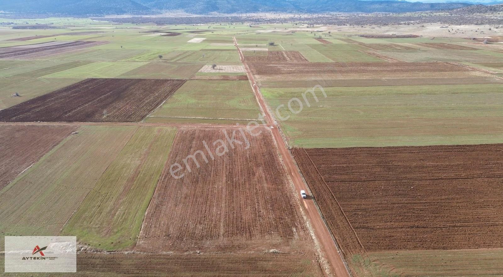 Akören Hacılar Mahallesinde 2.313 M² Müstakil Tapulu Tarla - Görsel 2