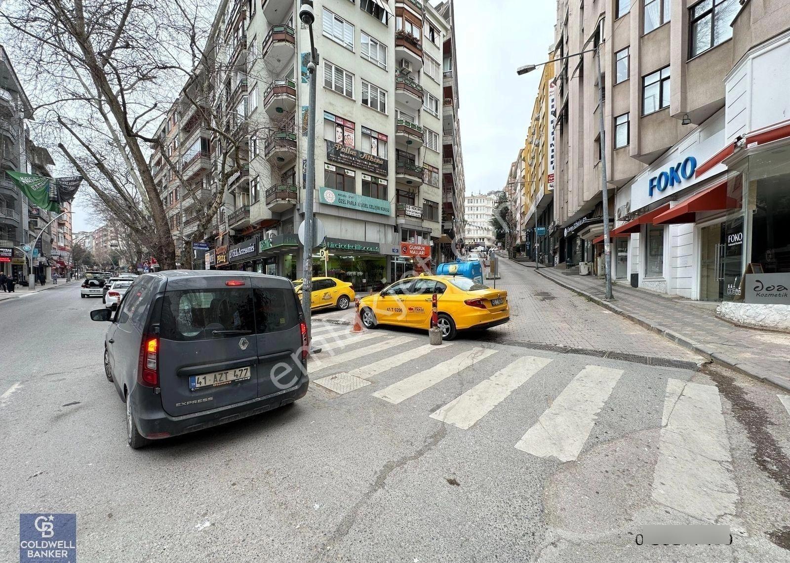 İzmit İnönü Caddesi Oğuz İş Merkezin'nde Satılık Dükkan - Görsel 7