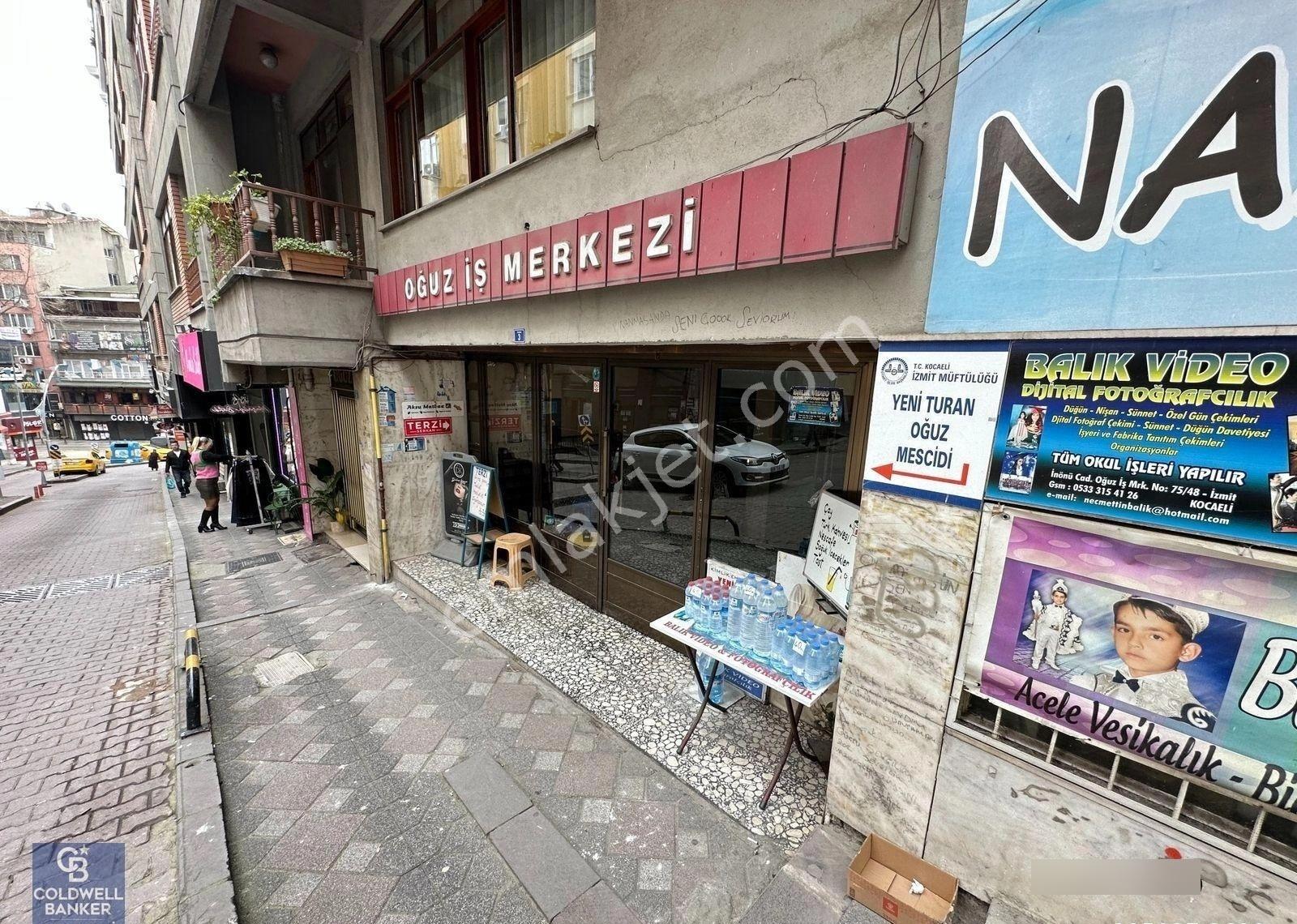 İzmit İnönü Caddesi Oğuz İş Merkezin'nde Satılık Dükkan - Görsel 21
