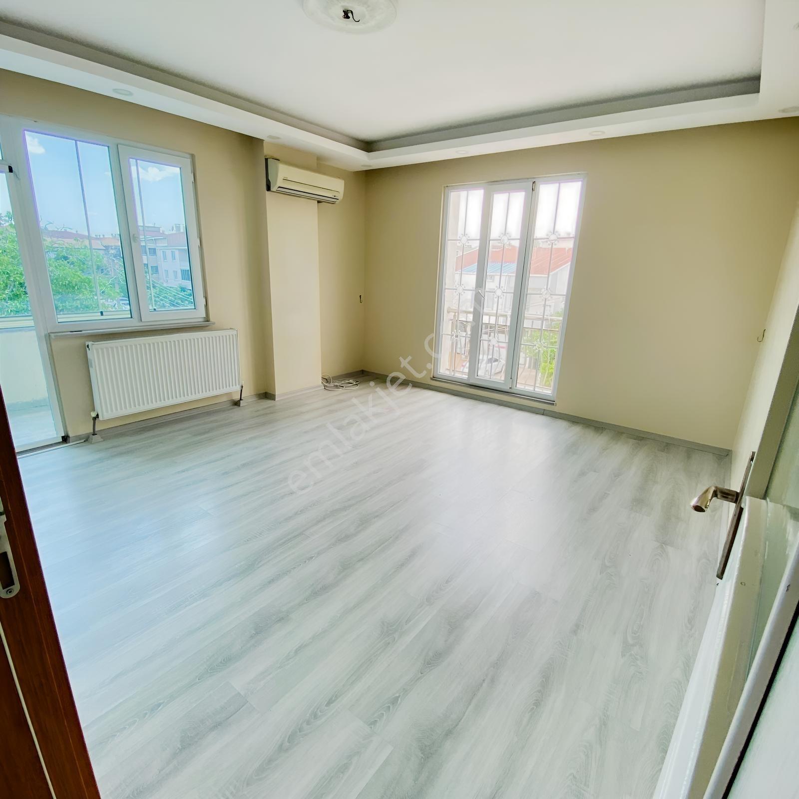 Çorlu Sağlık Mahallesinde Ebeveyn Banyolu Satılık 2+1 Daire - Görsel 6