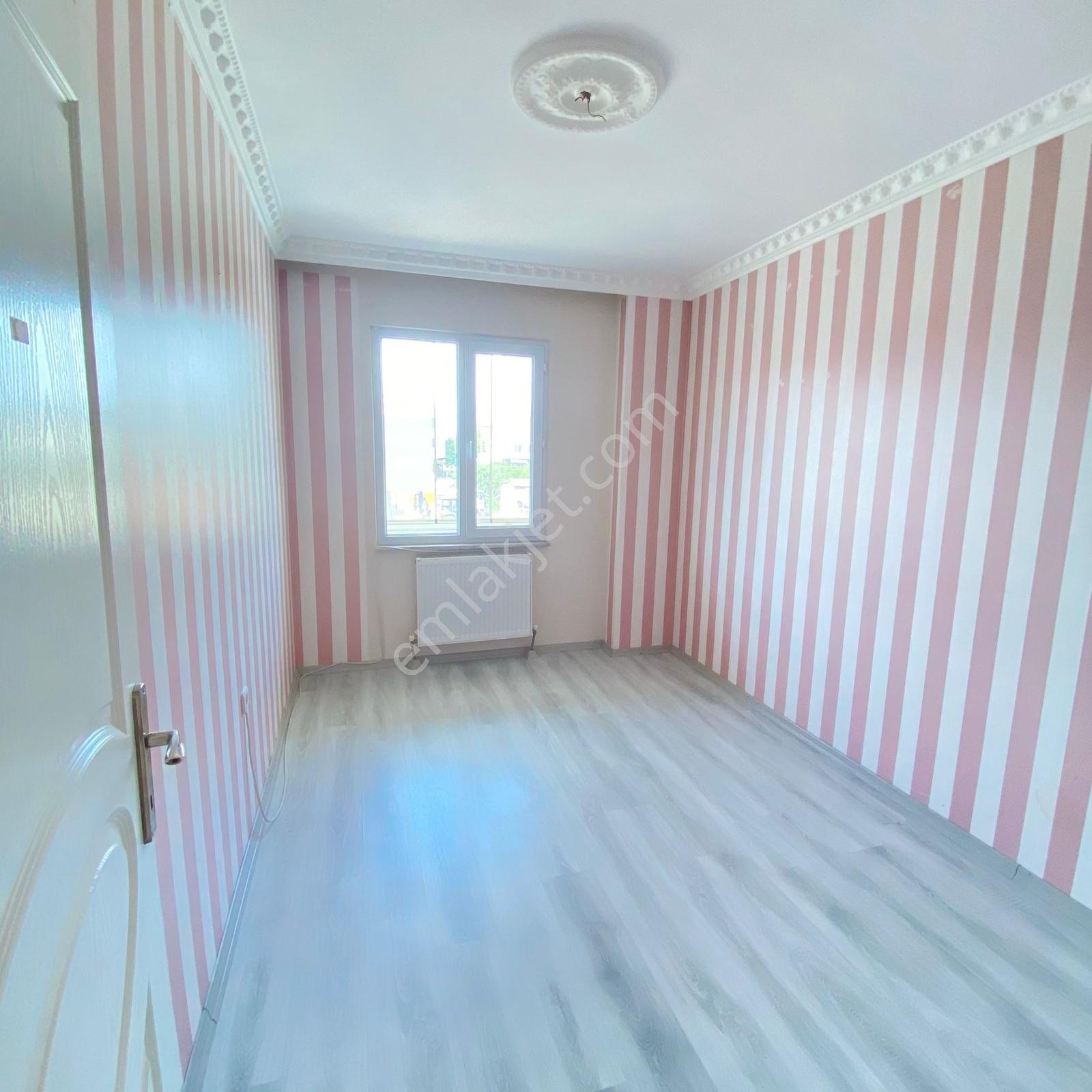 Çorlu Sağlık Mahallesinde Ebeveyn Banyolu Satılık 2+1 Daire - Görsel 18