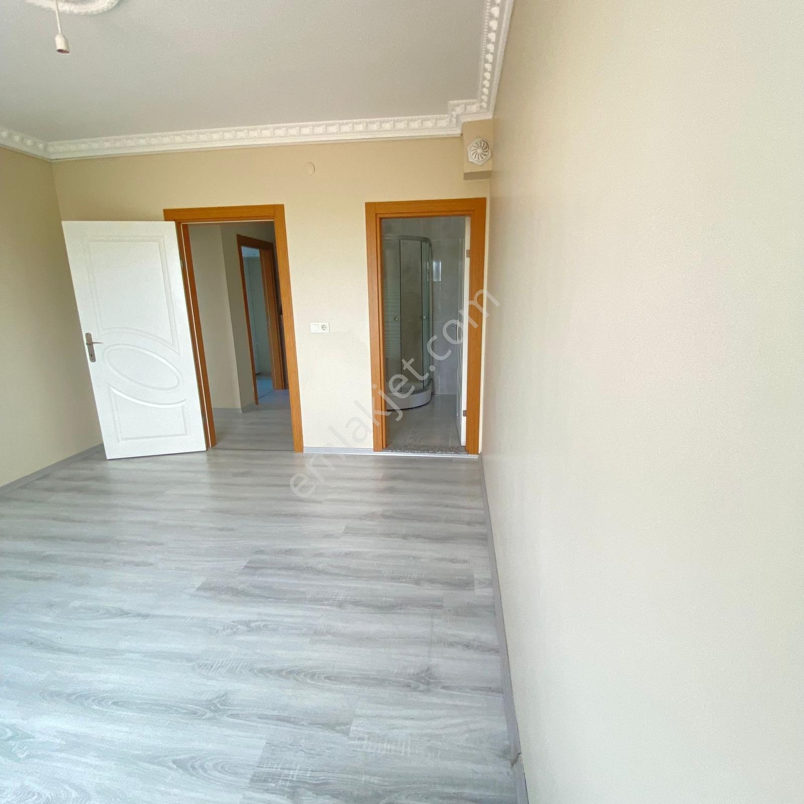 Çorlu Sağlık Mahallesinde Ebeveyn Banyolu Satılık 2+1 Daire - Görsel 5
