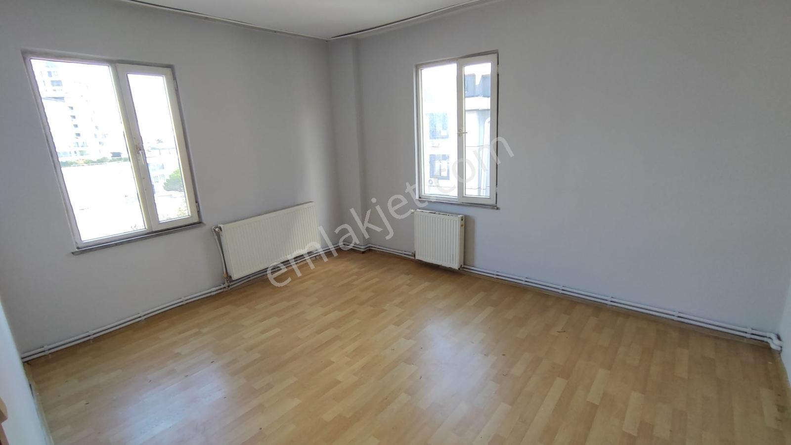 Pendik E5 Metro 3+2 Kiracısız Boş Dubleks Daire - Görsel 10
