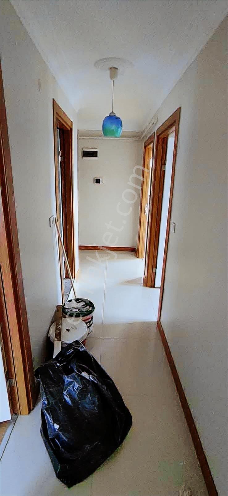 Pendik Yeni Mah Metro Marmaray Çift Banyo Ara Kat Satılık 2+1 - Görsel 34