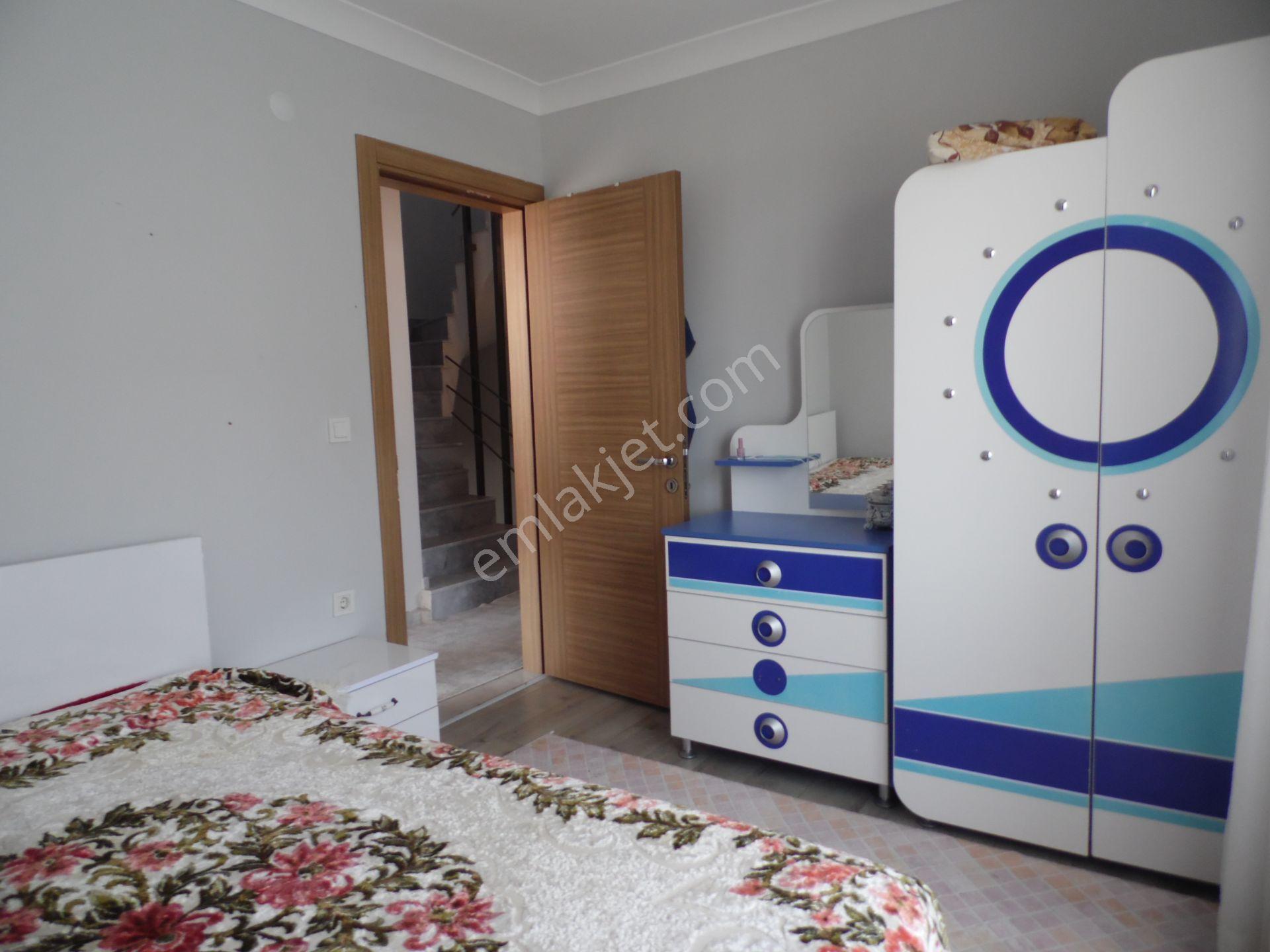 İzmir Seferihisar Akarca'da Deniz Manzaralı Dubleks Villa Satılık - Görsel 24