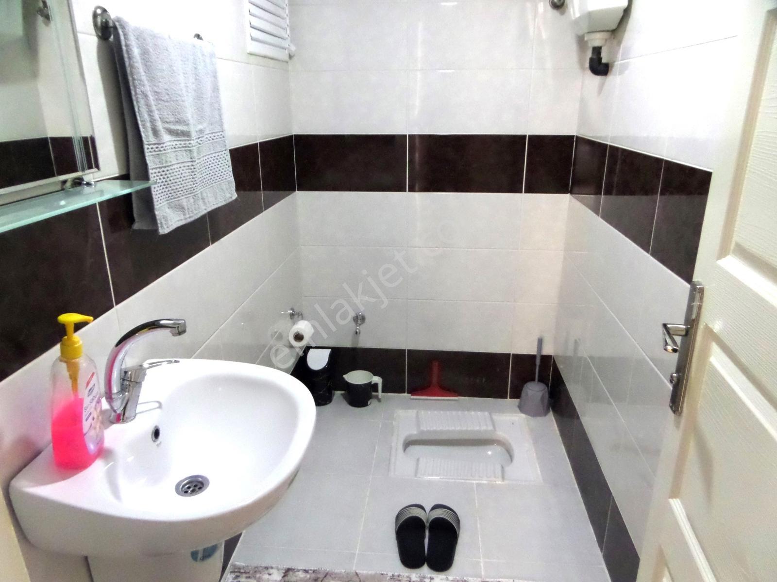 100.yılda,2+1,kapalı Mut. Doğalgazlı Müstakil Giriş Katı Kiralık - Görsel 7
