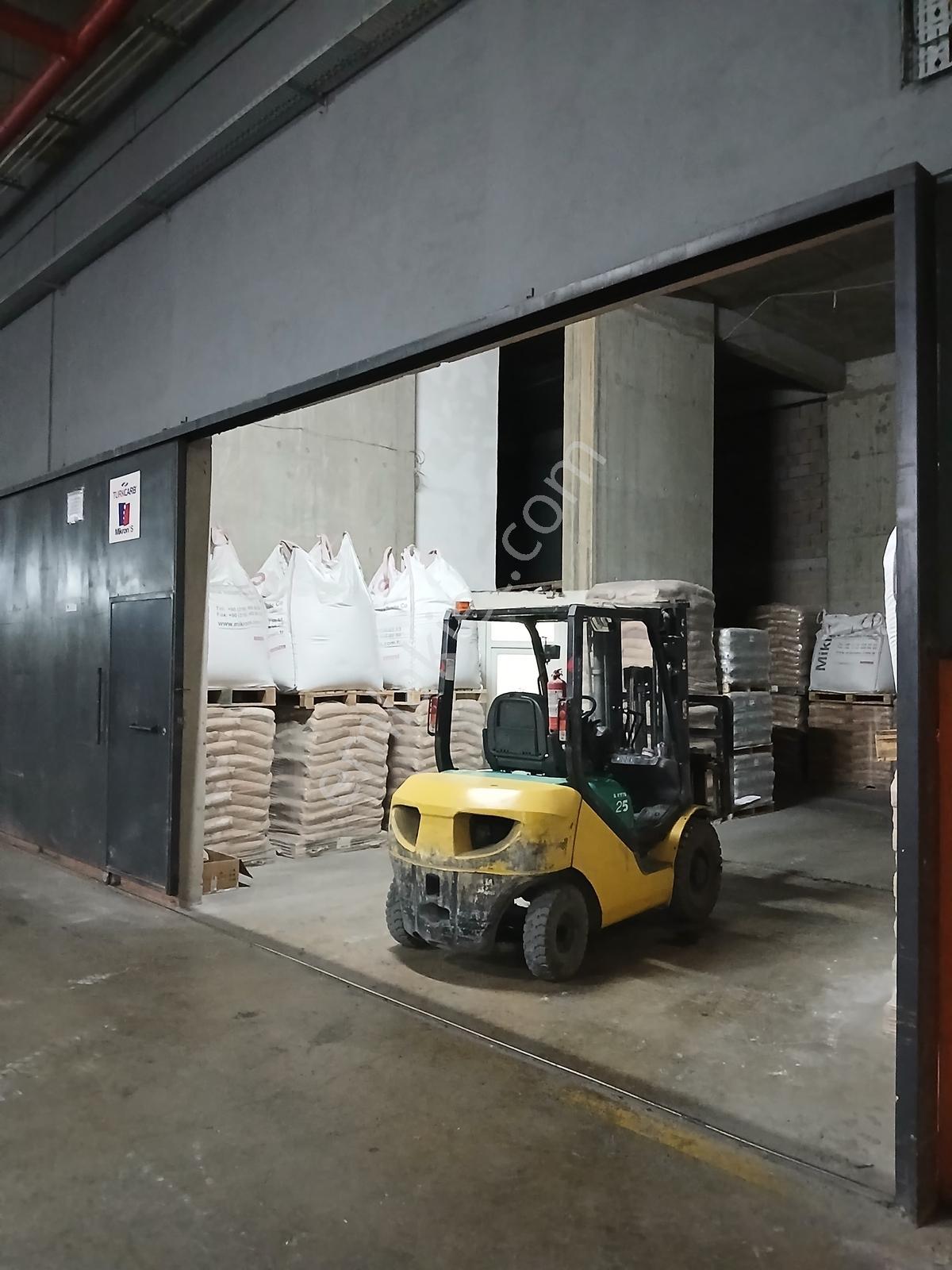 Sancaktepe'de İskanlı Lojistiğe Uygun 1115 M2 Kiralık Depo - Görsel 12