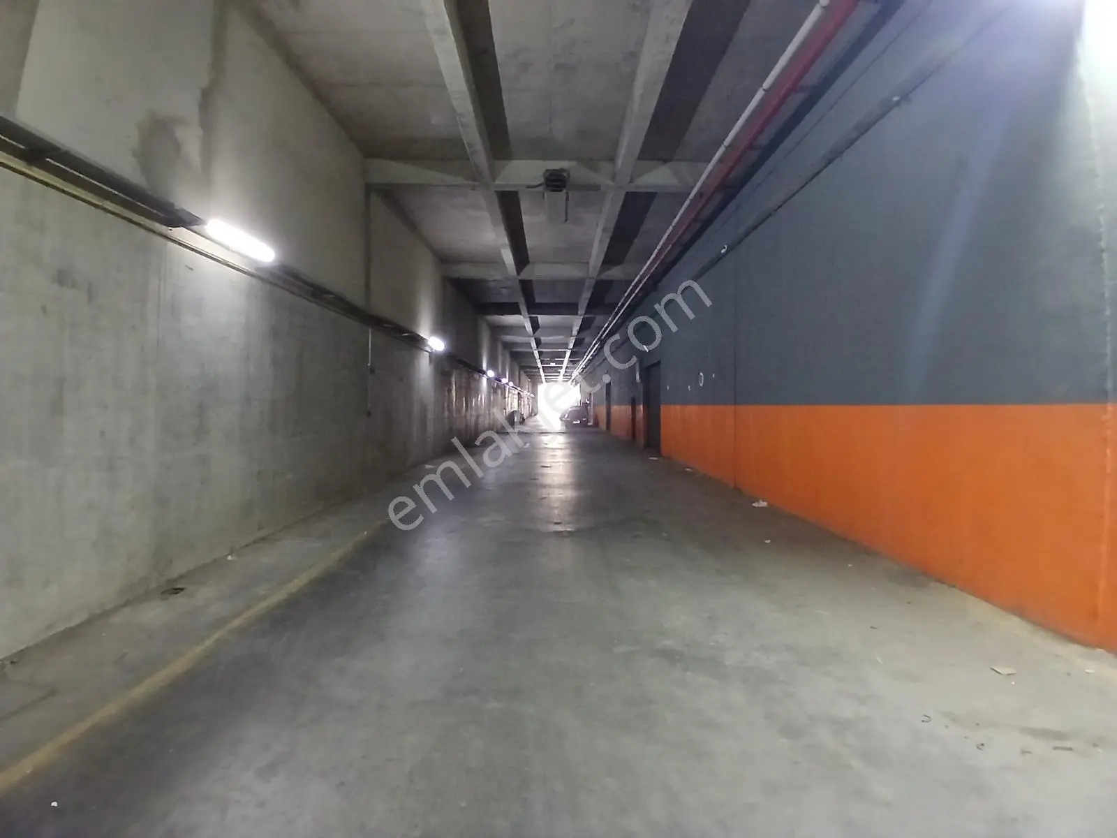 Sancaktepe'de İskanlı Lojistiğe Uygun 1115 M2 Kiralık Depo - Görsel 2