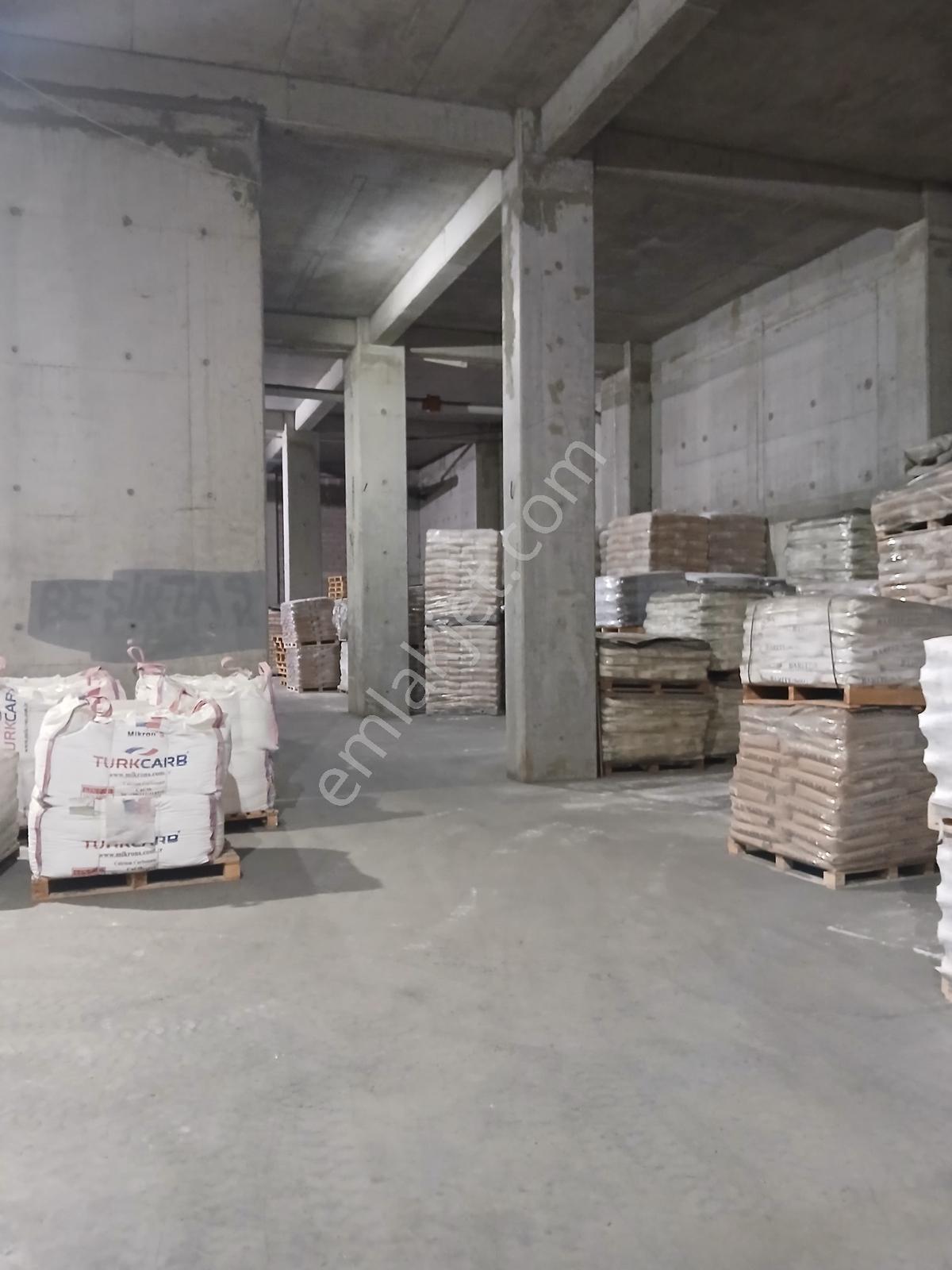 Sancaktepe'de İskanlı Lojistiğe Uygun 1115 M2 Kiralık Depo - Görsel 4