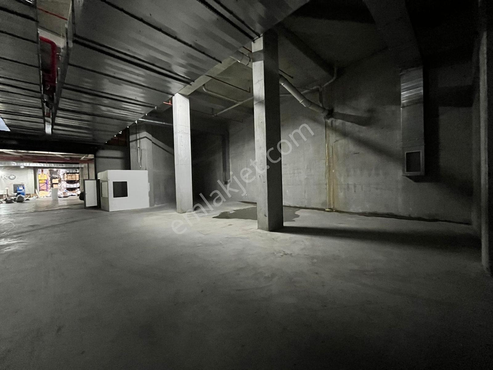 Sancaktepede Merkezi Konumda 1146 M² İskanlı Depo +kdv'li - Görsel 3