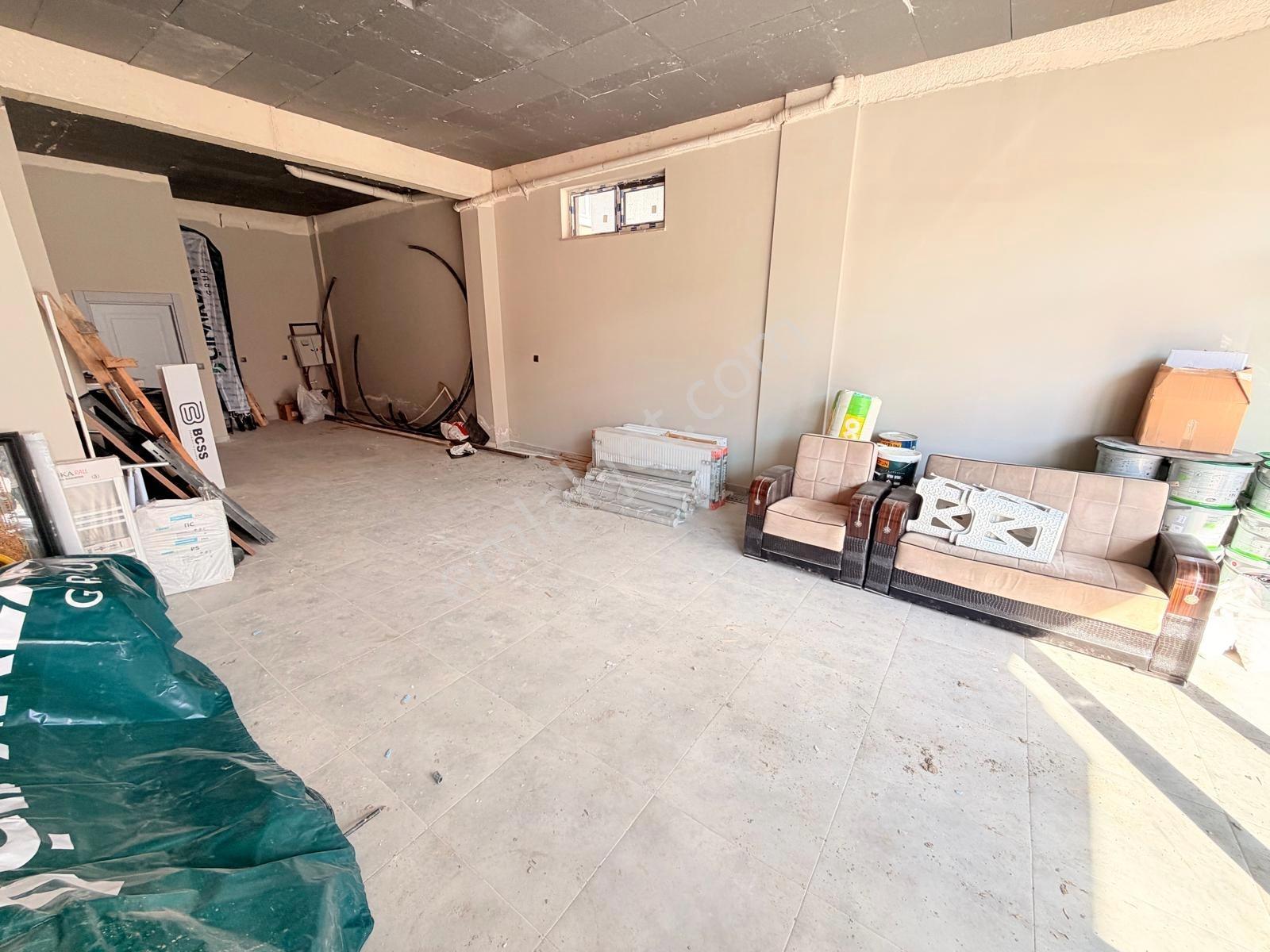 "yenikent Belediye Yanı Mükemmel Konumda Sıfır 75m² Dükkan" - Görsel 31